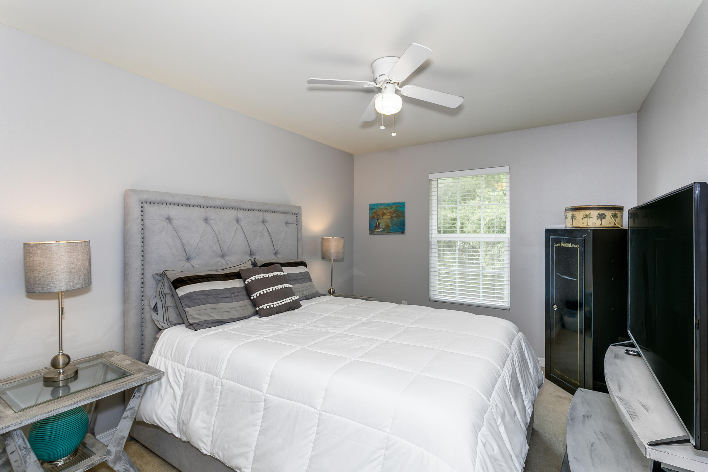 KINGS POINT - Residential