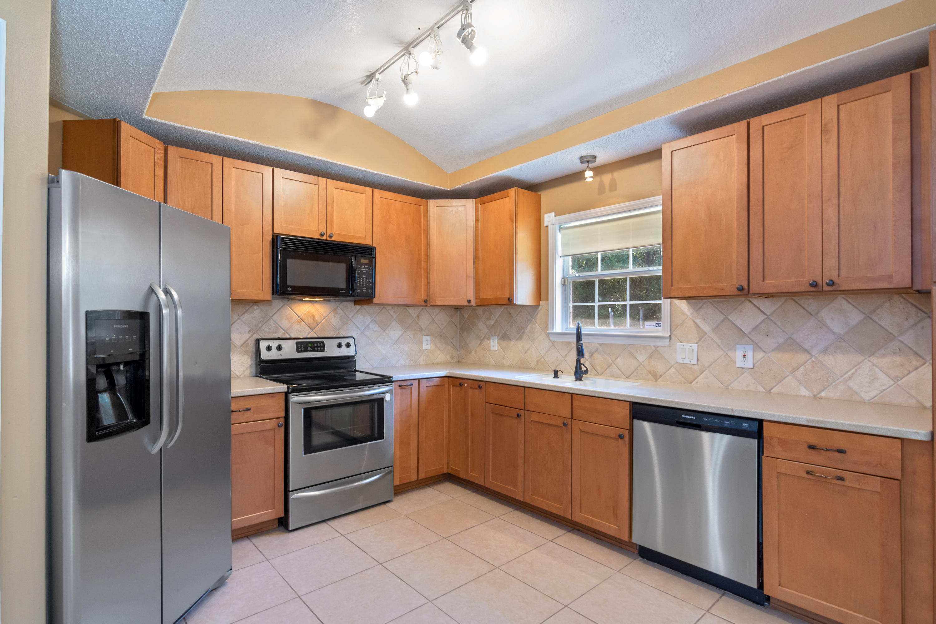 SOUTHGATE PH 3 - Residential