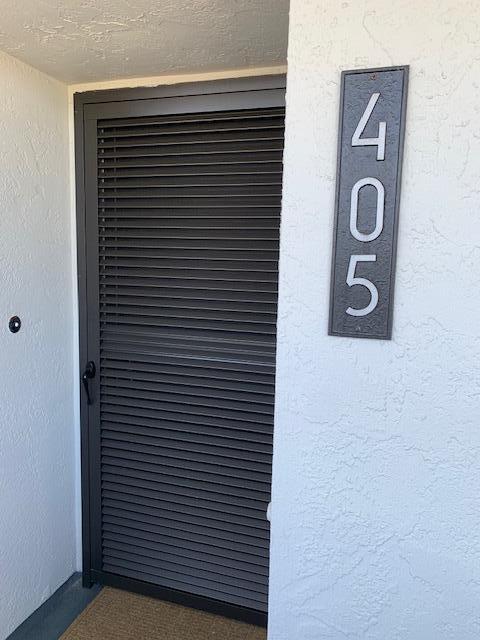 SURF DWELLER CONDO - Residential