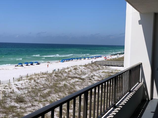 SURF DWELLER CONDO - Residential