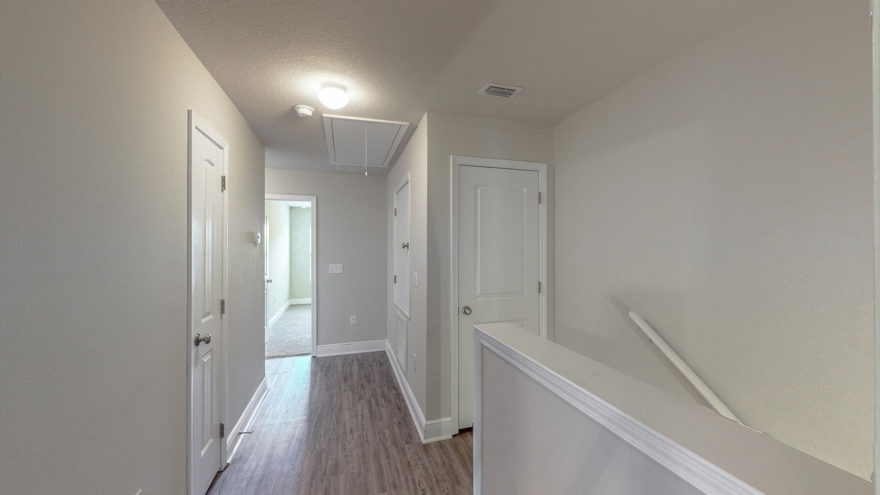 RESERVE POINTE - Residential