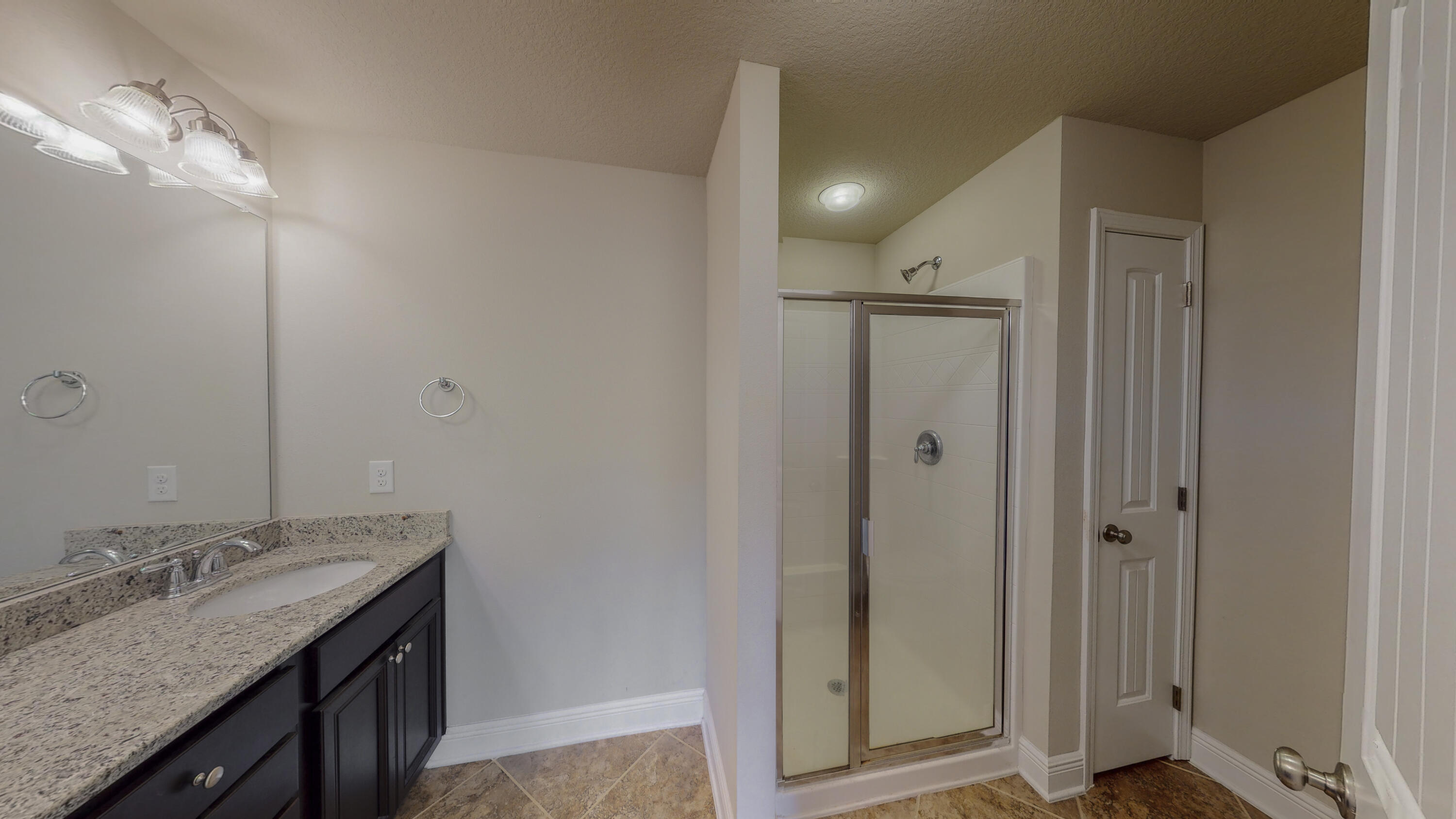 RESERVE POINTE - Residential