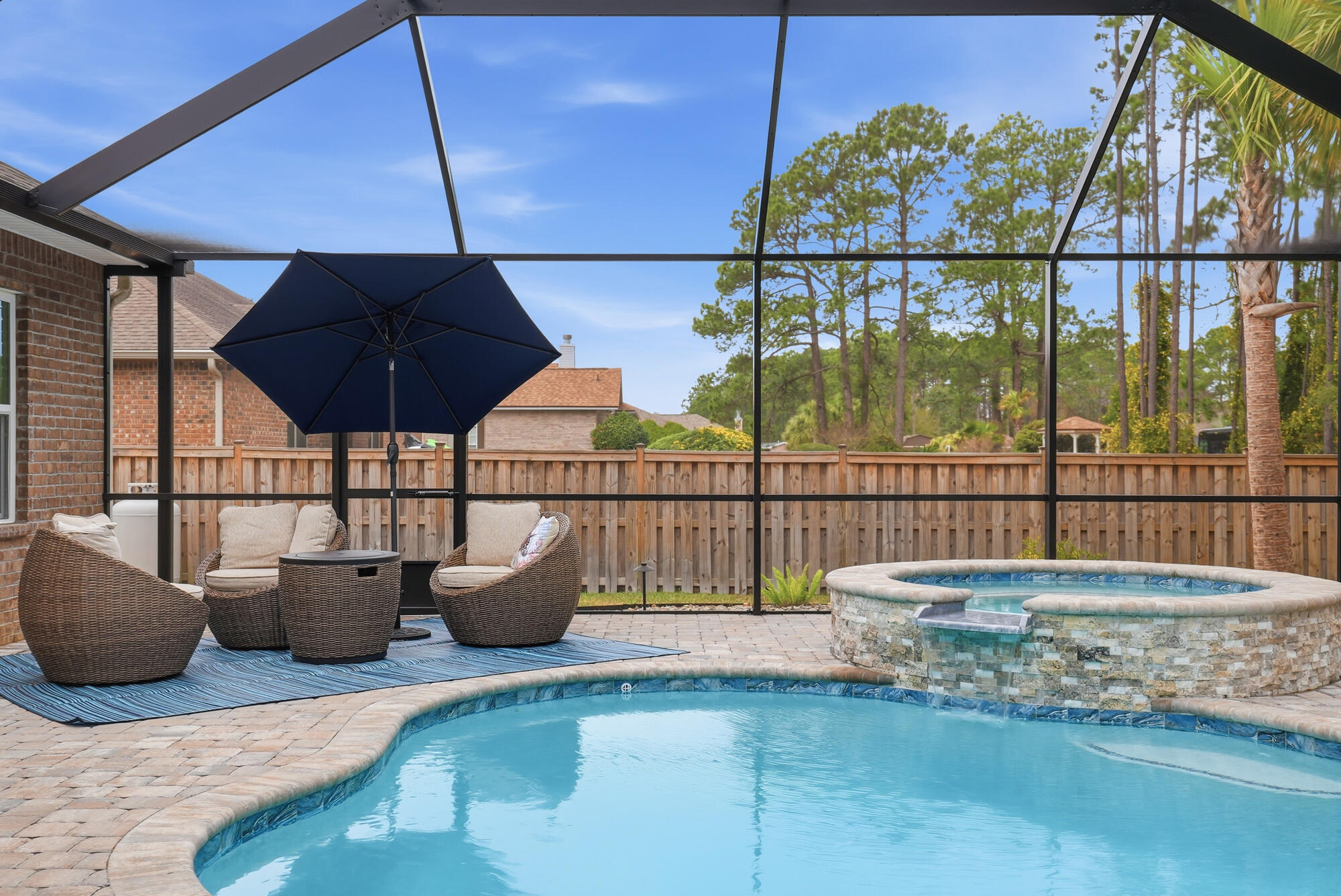 HOLLEY BY THE SEA - Residential