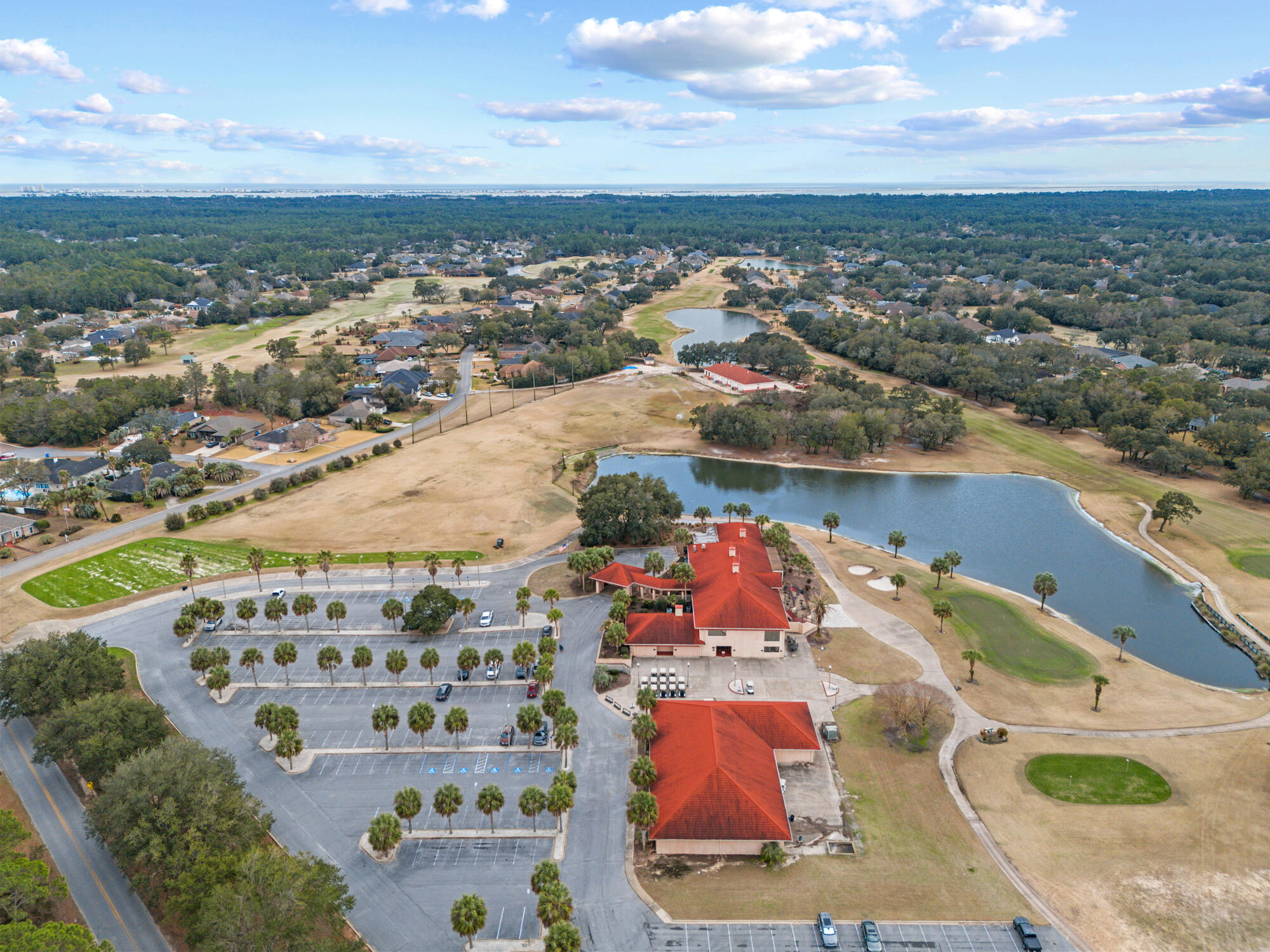 HOLLEY BY THE SEA - Residential