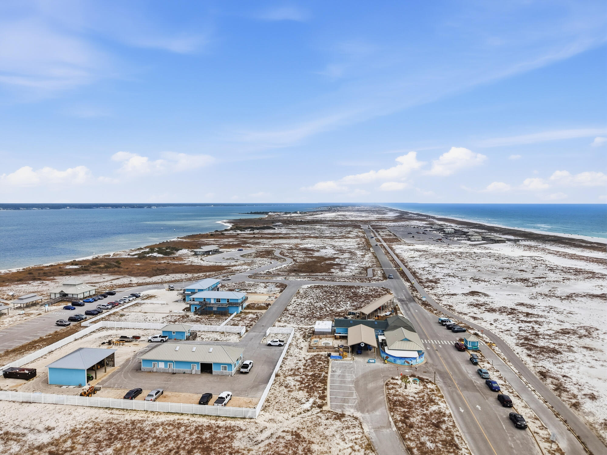 HOLLEY BY THE SEA - Residential