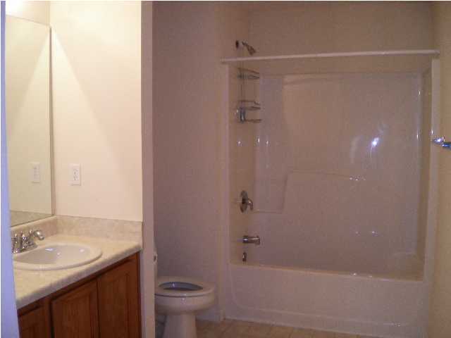 ROLLING PINES - Residential Lease