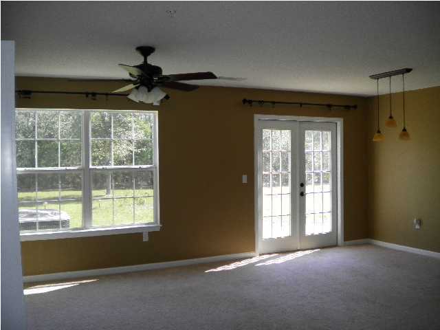 ROLLING PINES - Residential Lease