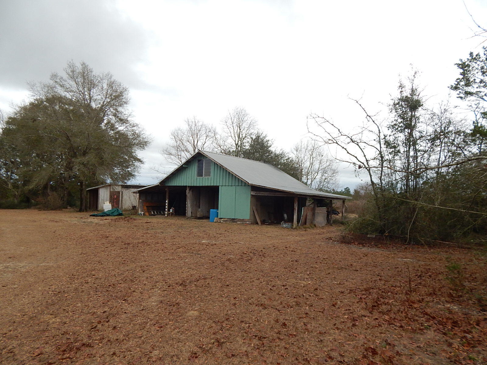 METES & BOUNDS - Farm