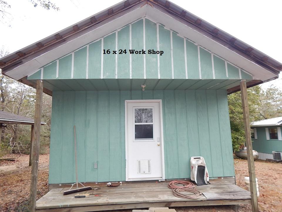 METES & BOUNDS - Farm