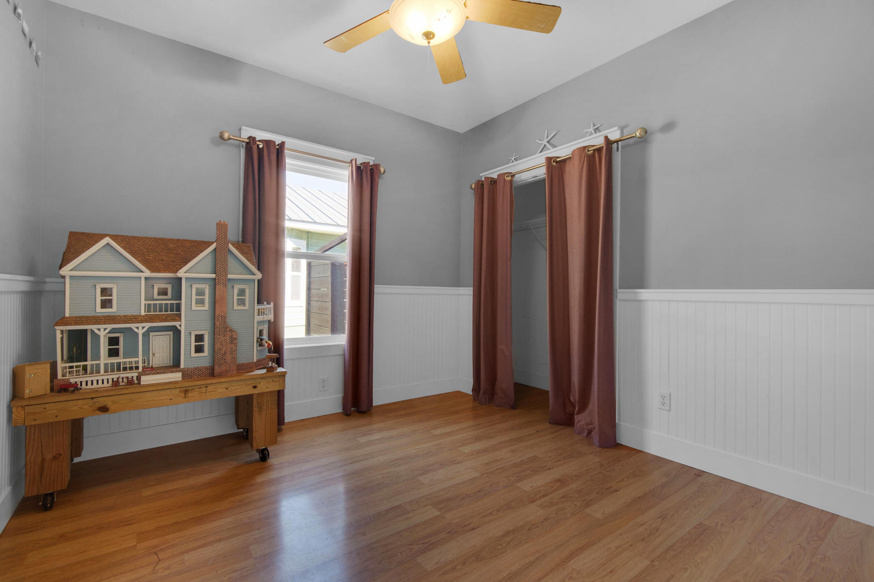 PINE GARDEN UNREC - Residential