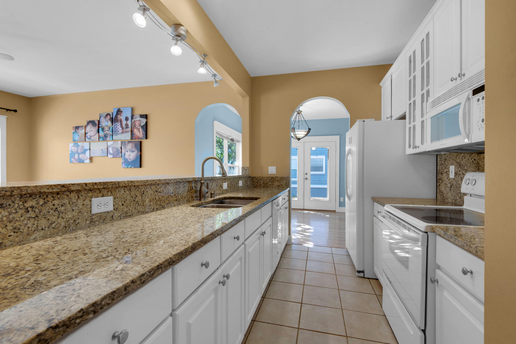 PINE GARDEN UNREC - Residential