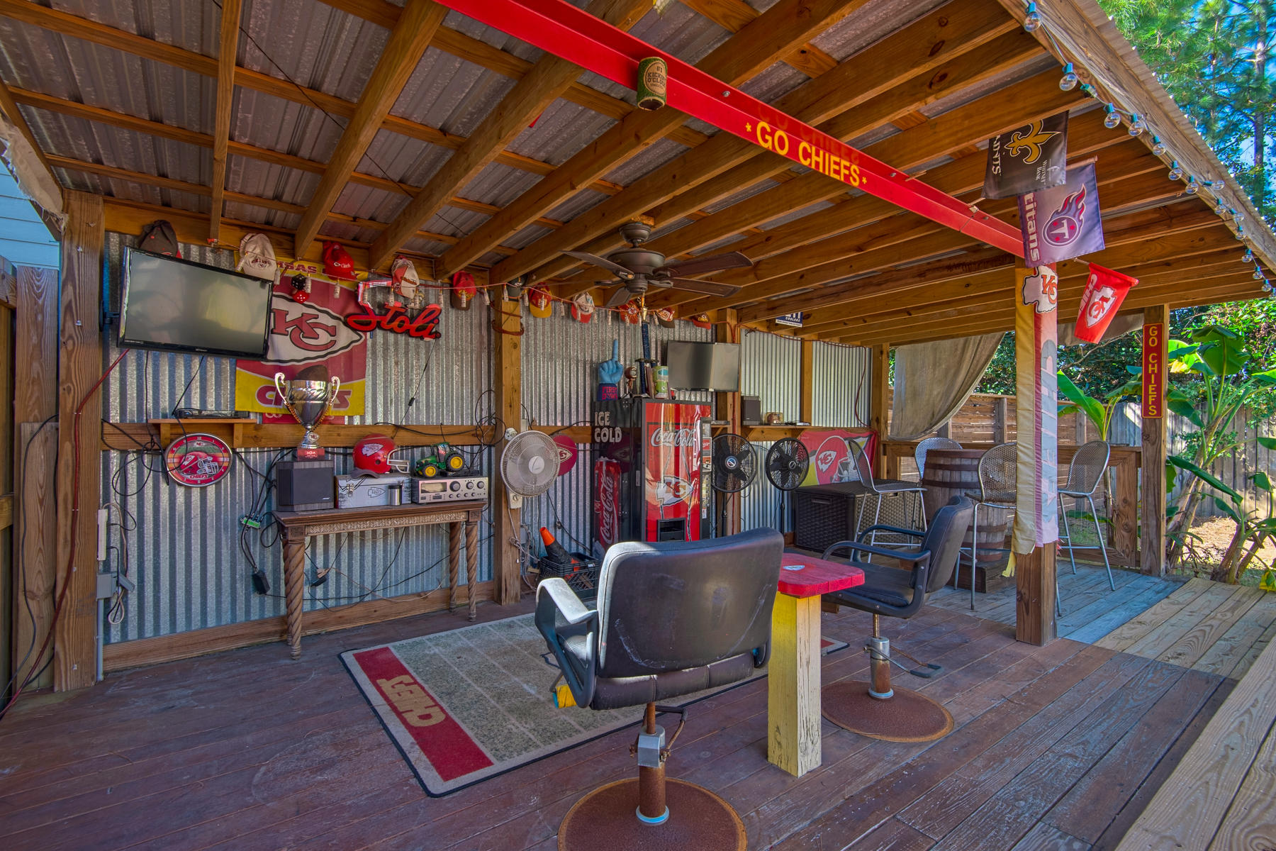 PINE GARDEN UNREC - Residential