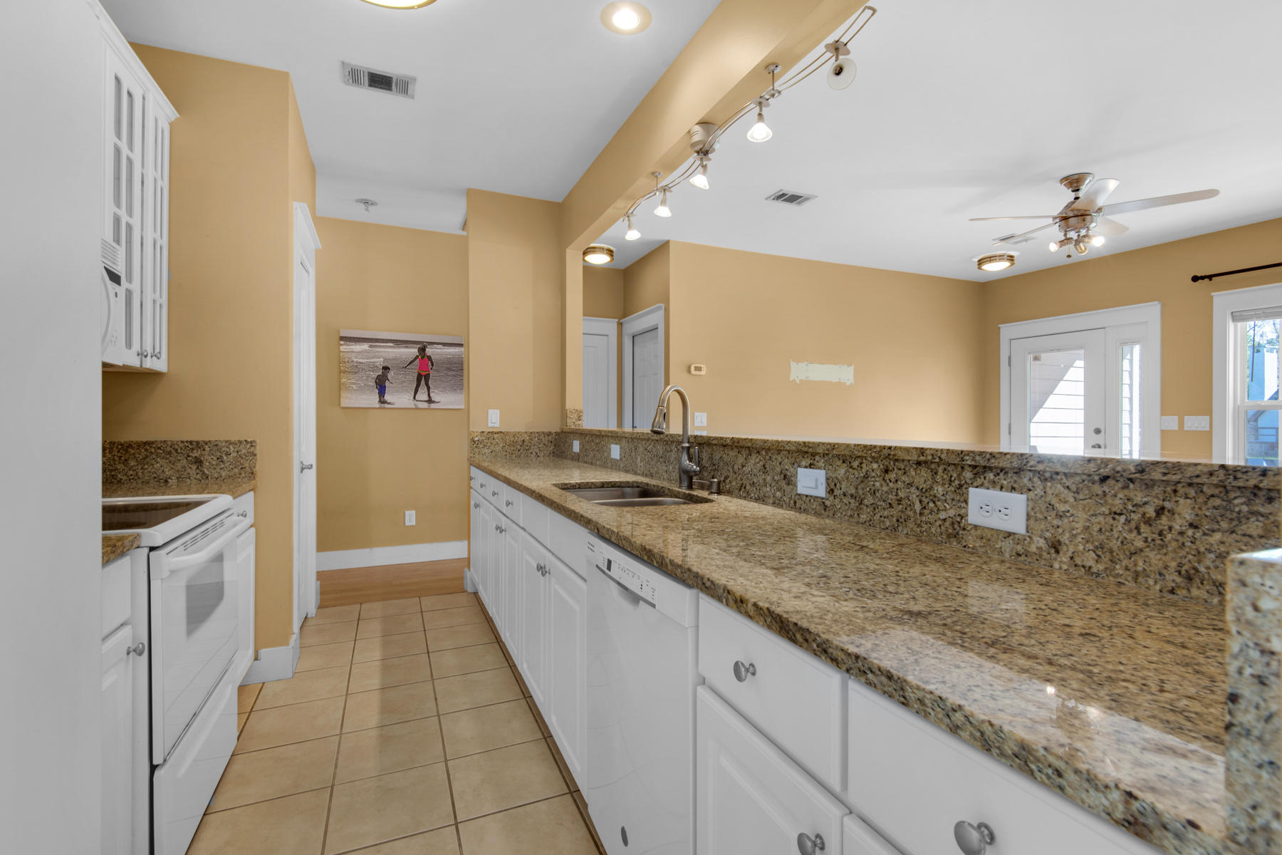 PINE GARDEN UNREC - Residential