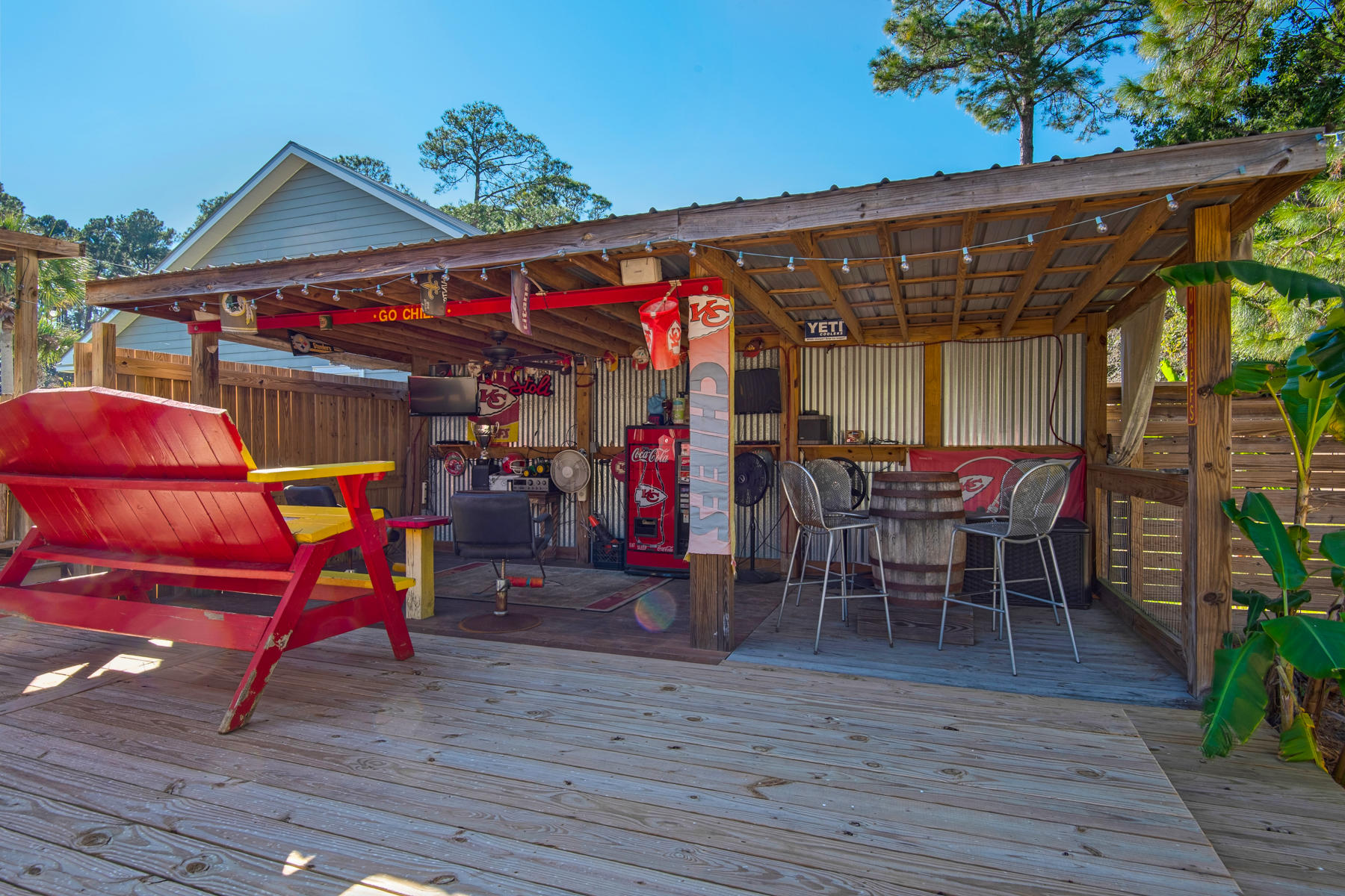 PINE GARDEN UNREC - Residential