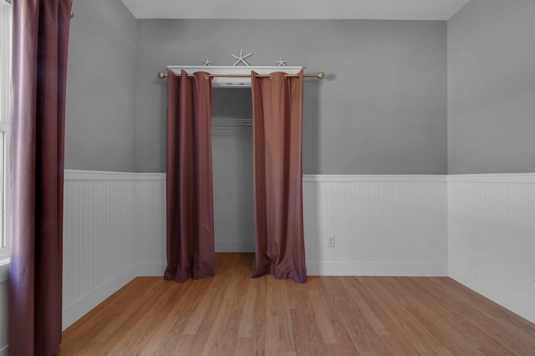 PINE GARDEN UNREC - Residential