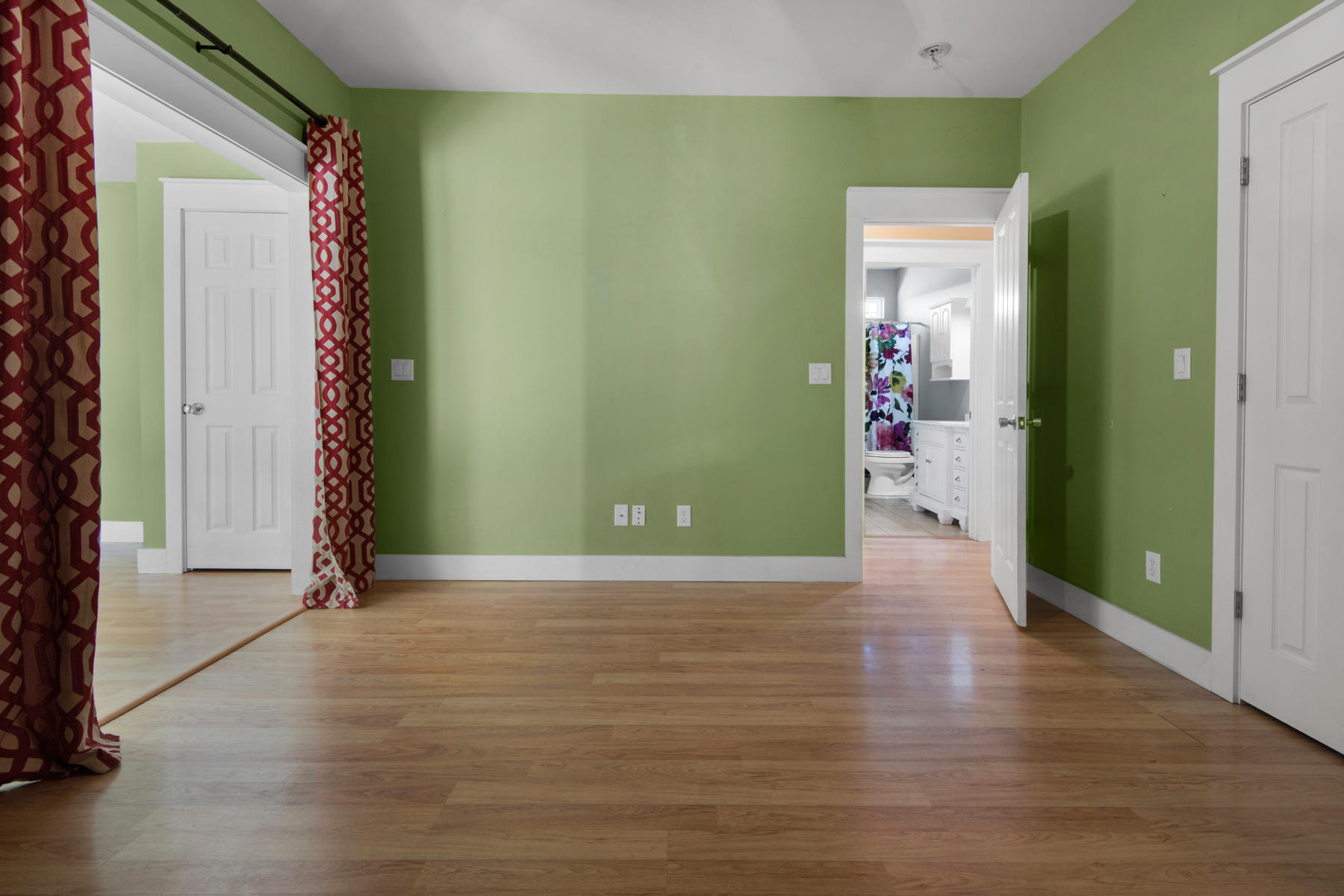 PINE GARDEN UNREC - Residential