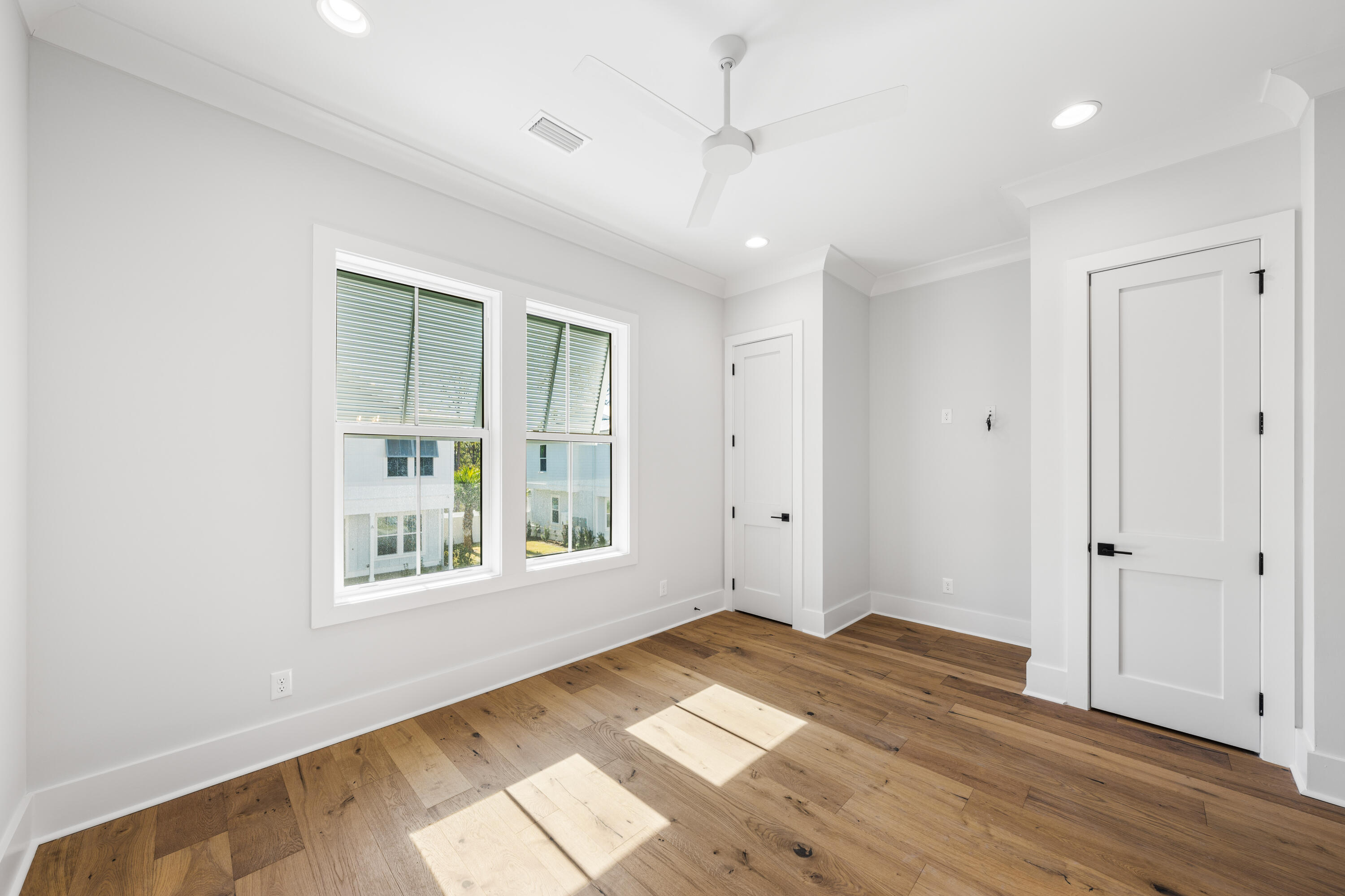 Century 393 - Residential Lease