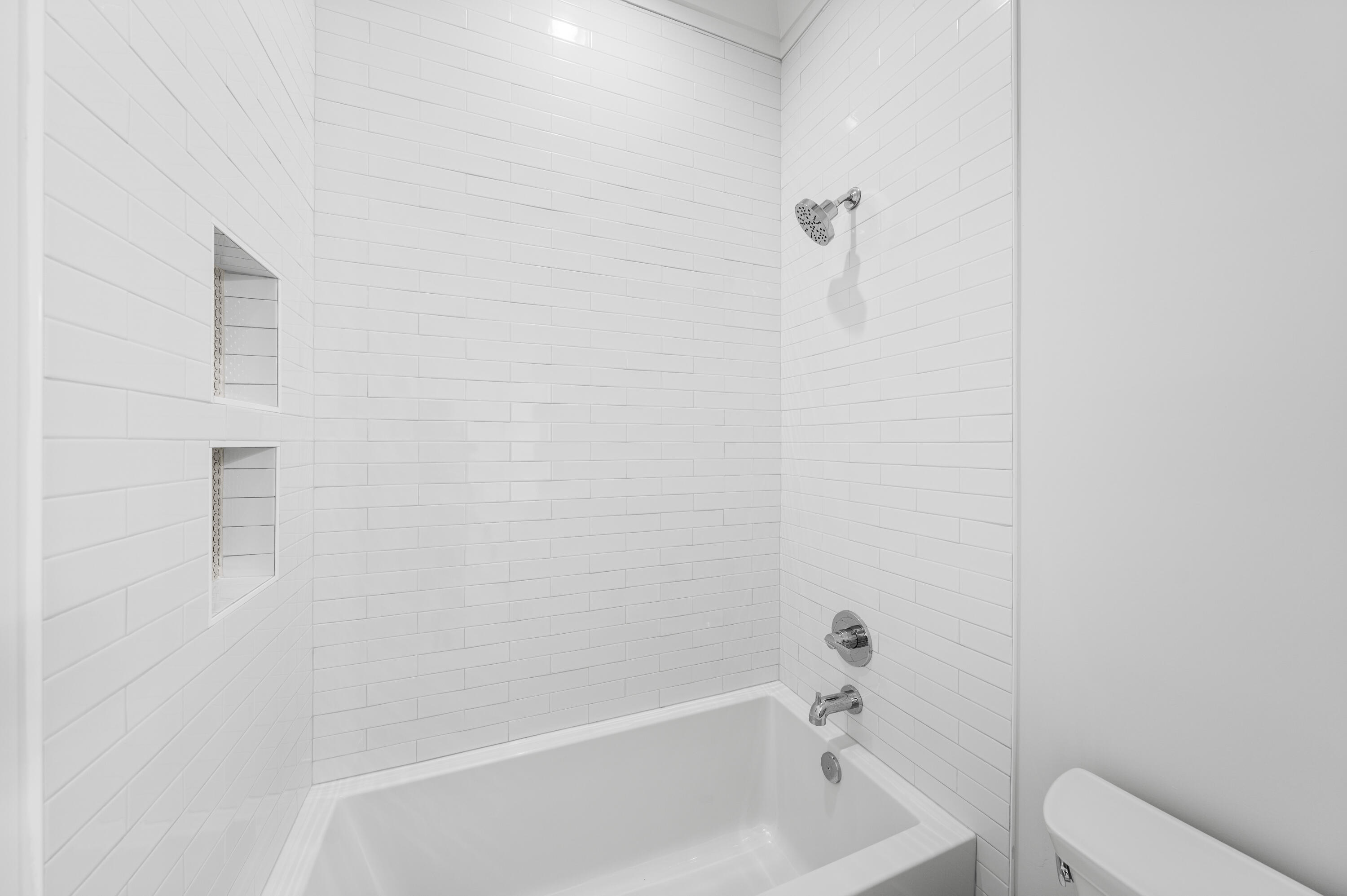 Century 393 - Residential Lease