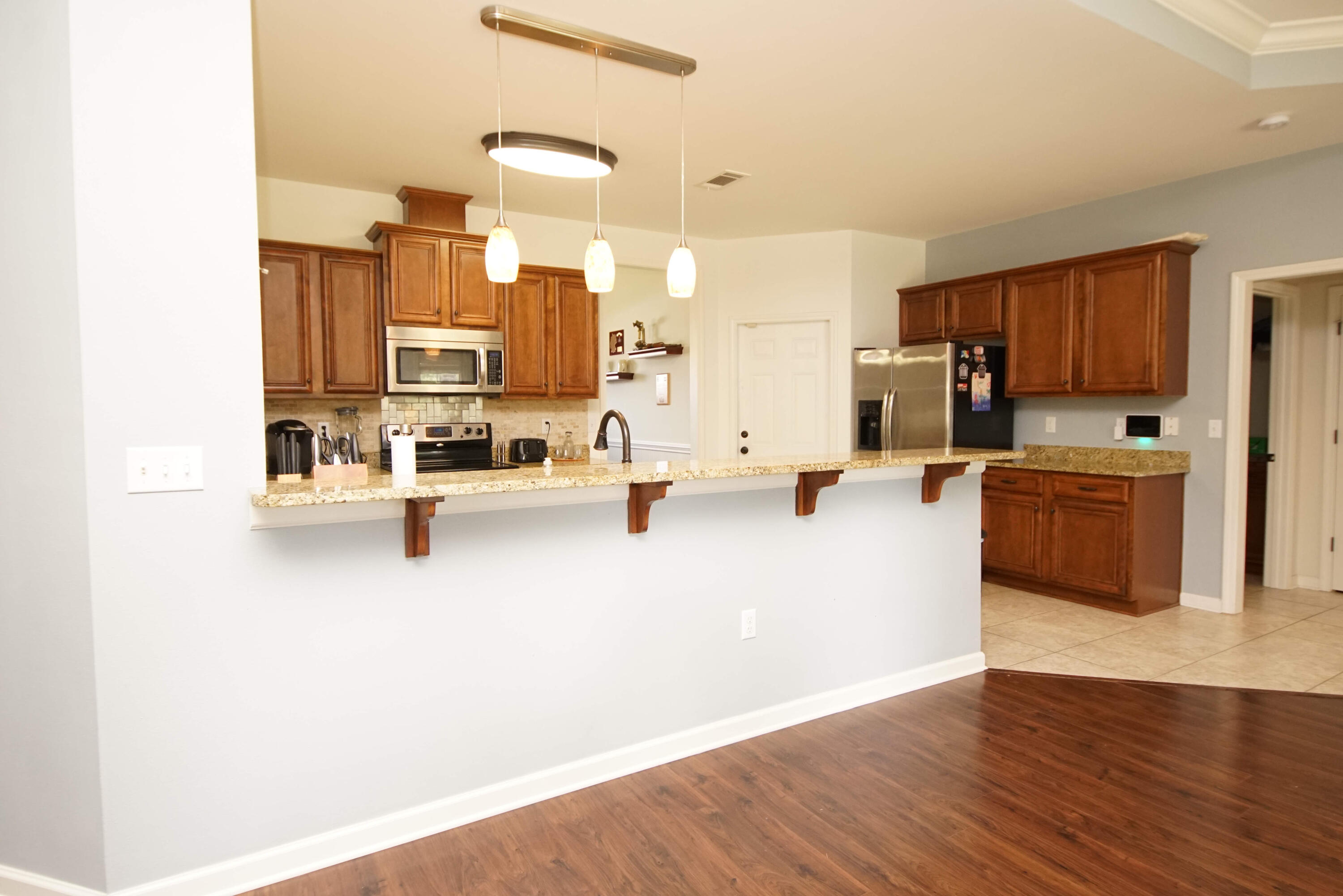 SHADOW PINES - Residential Lease