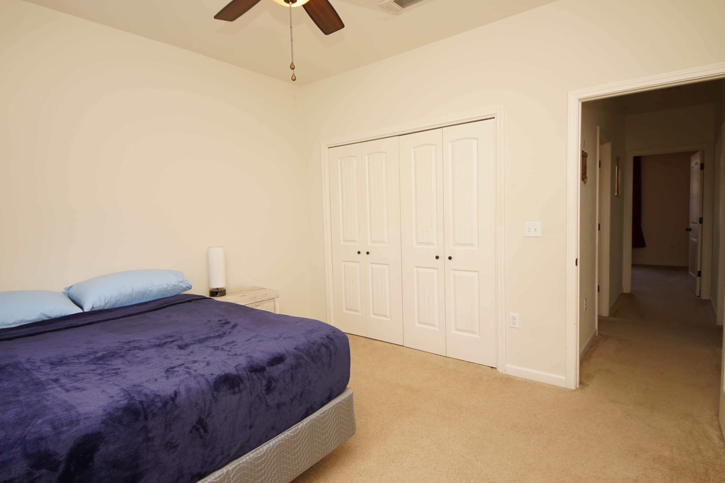 SHADOW PINES - Residential Lease