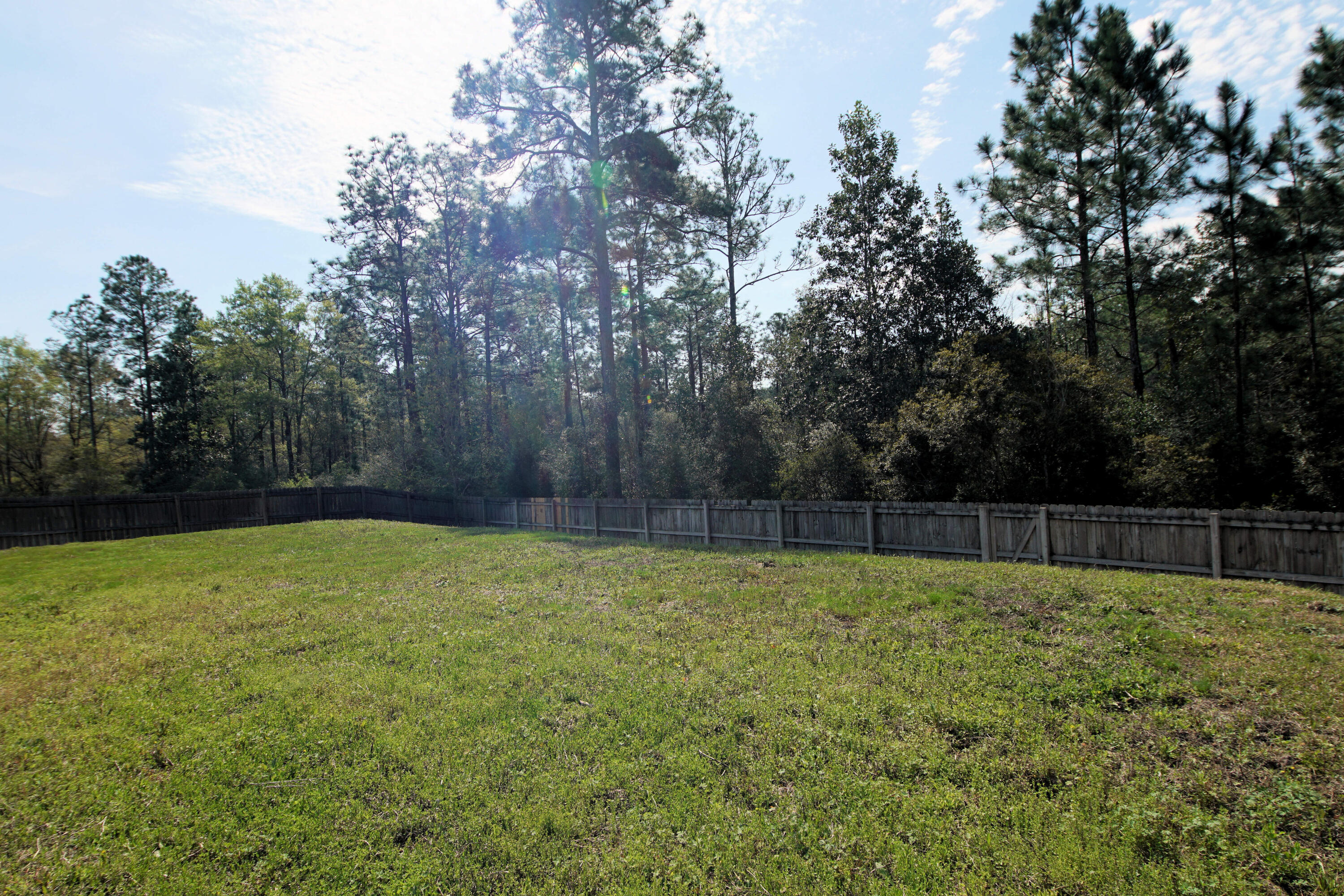SHADOW PINES - Residential Lease