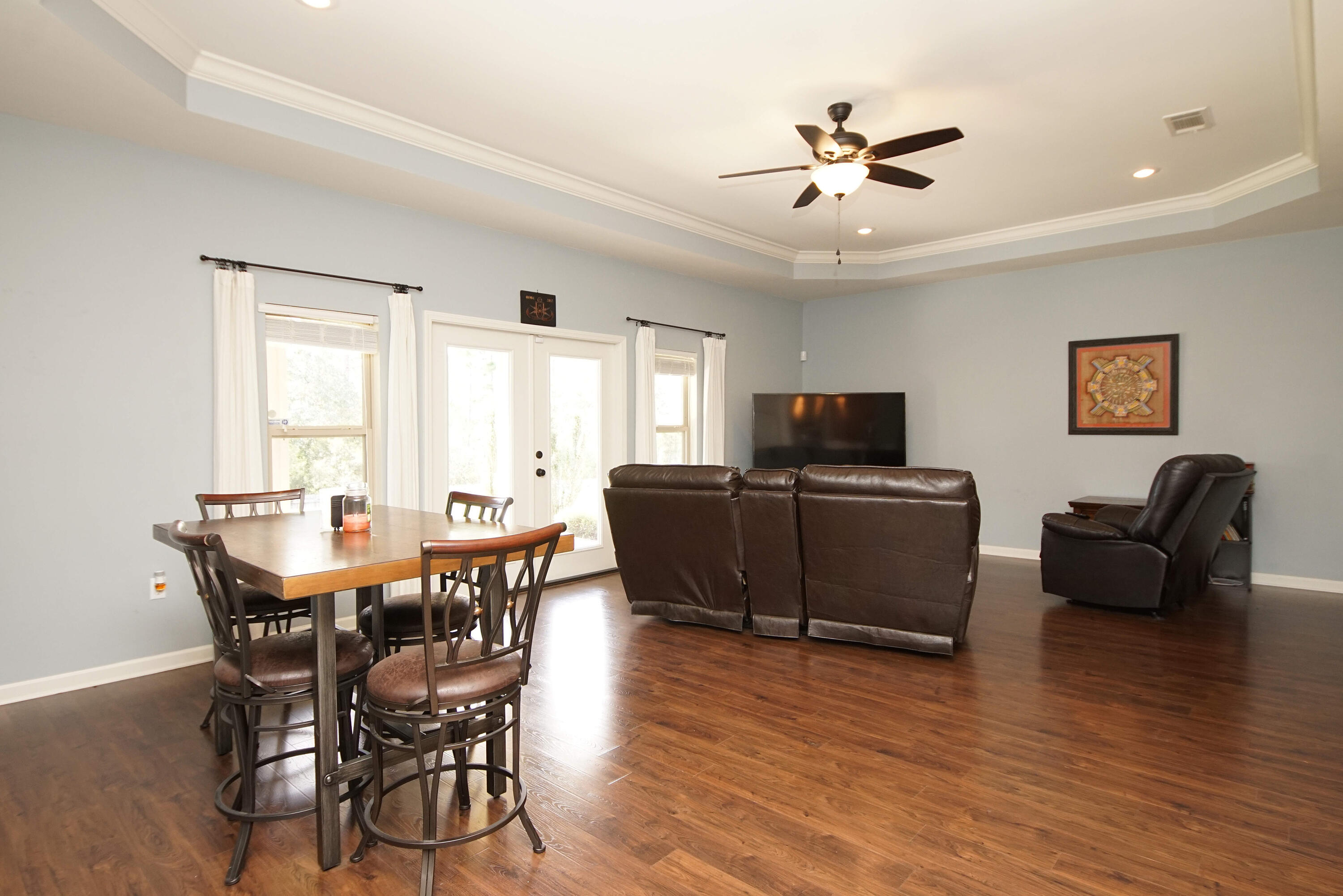 SHADOW PINES - Residential Lease