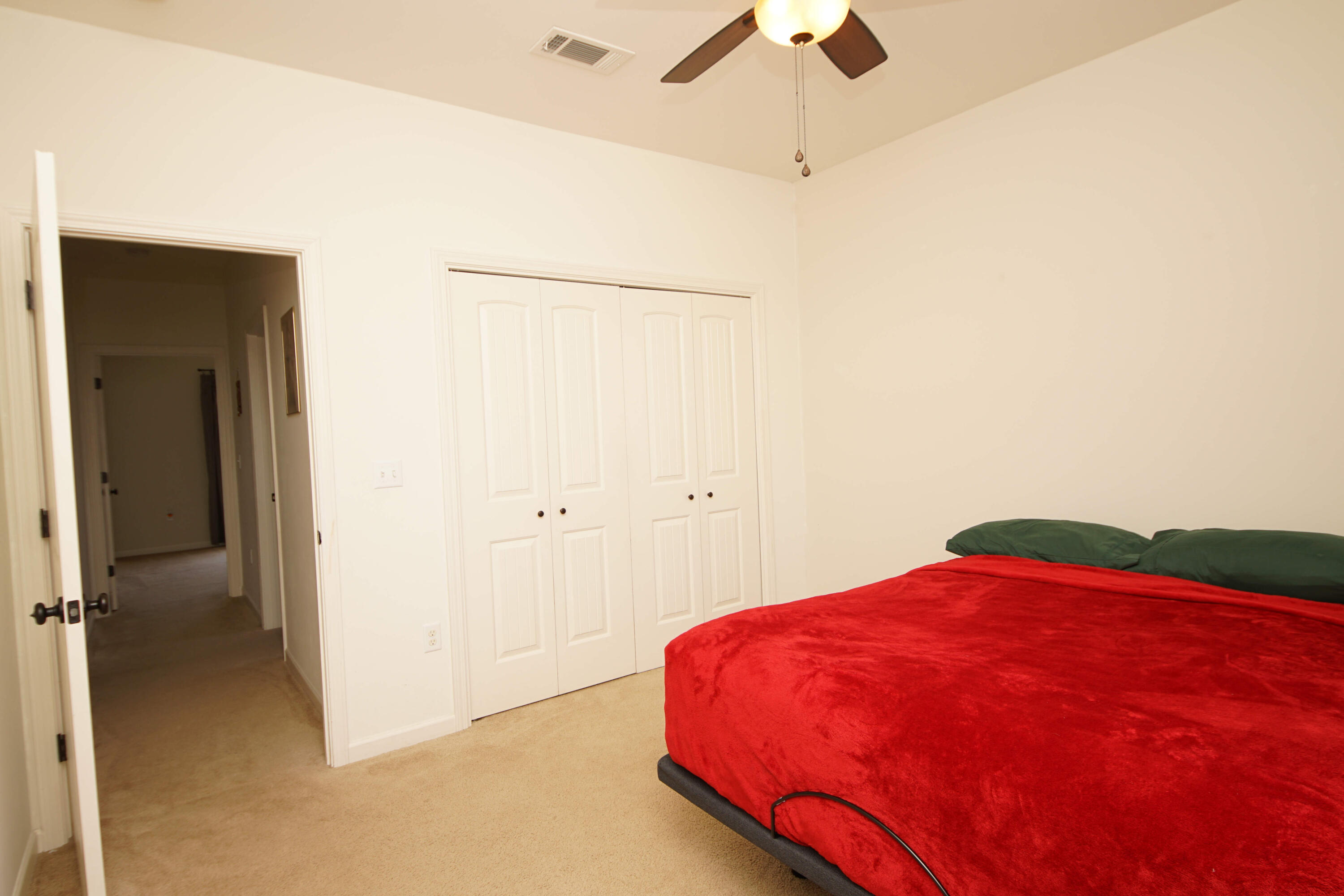 SHADOW PINES - Residential Lease