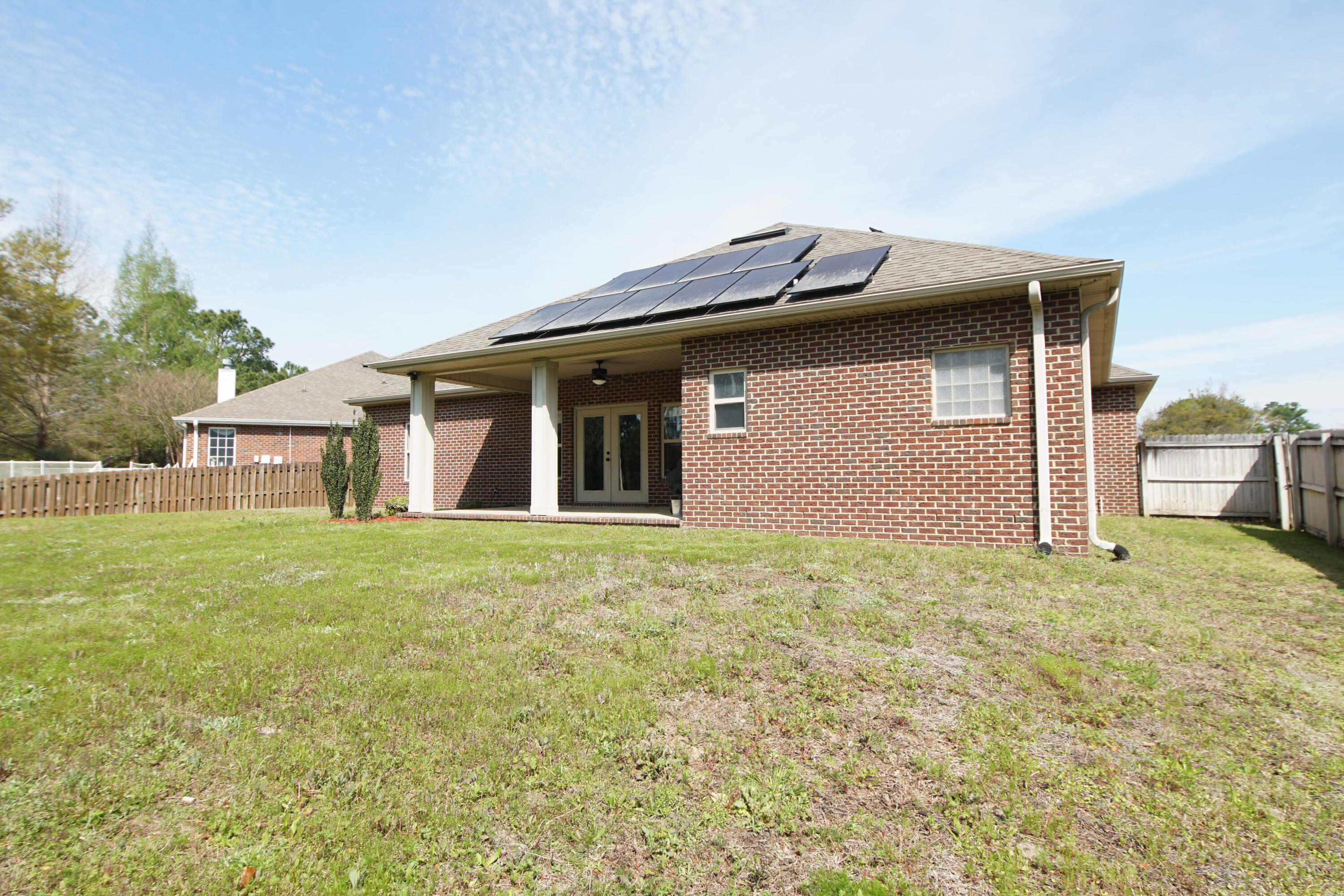 SHADOW PINES - Residential Lease