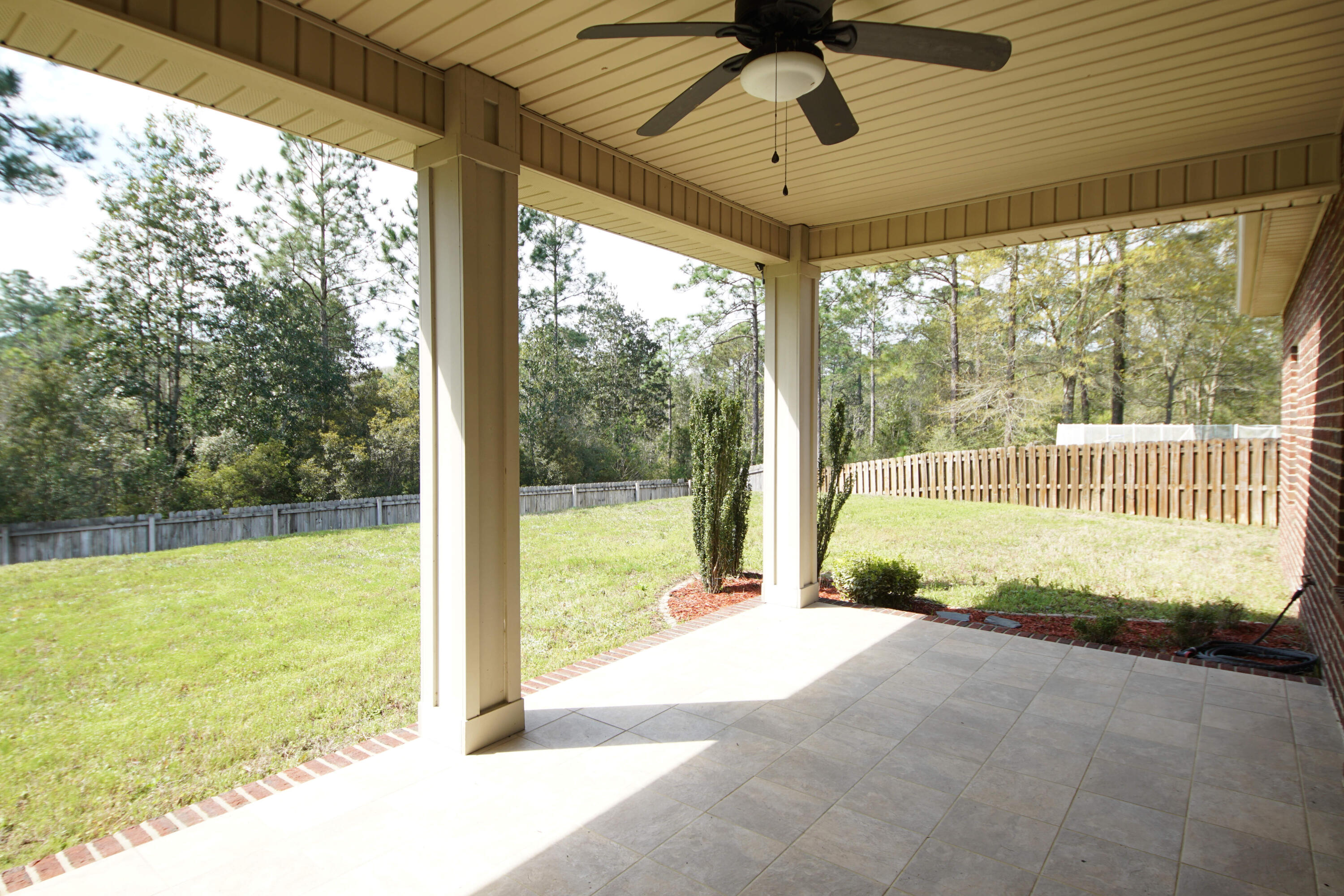 SHADOW PINES - Residential Lease