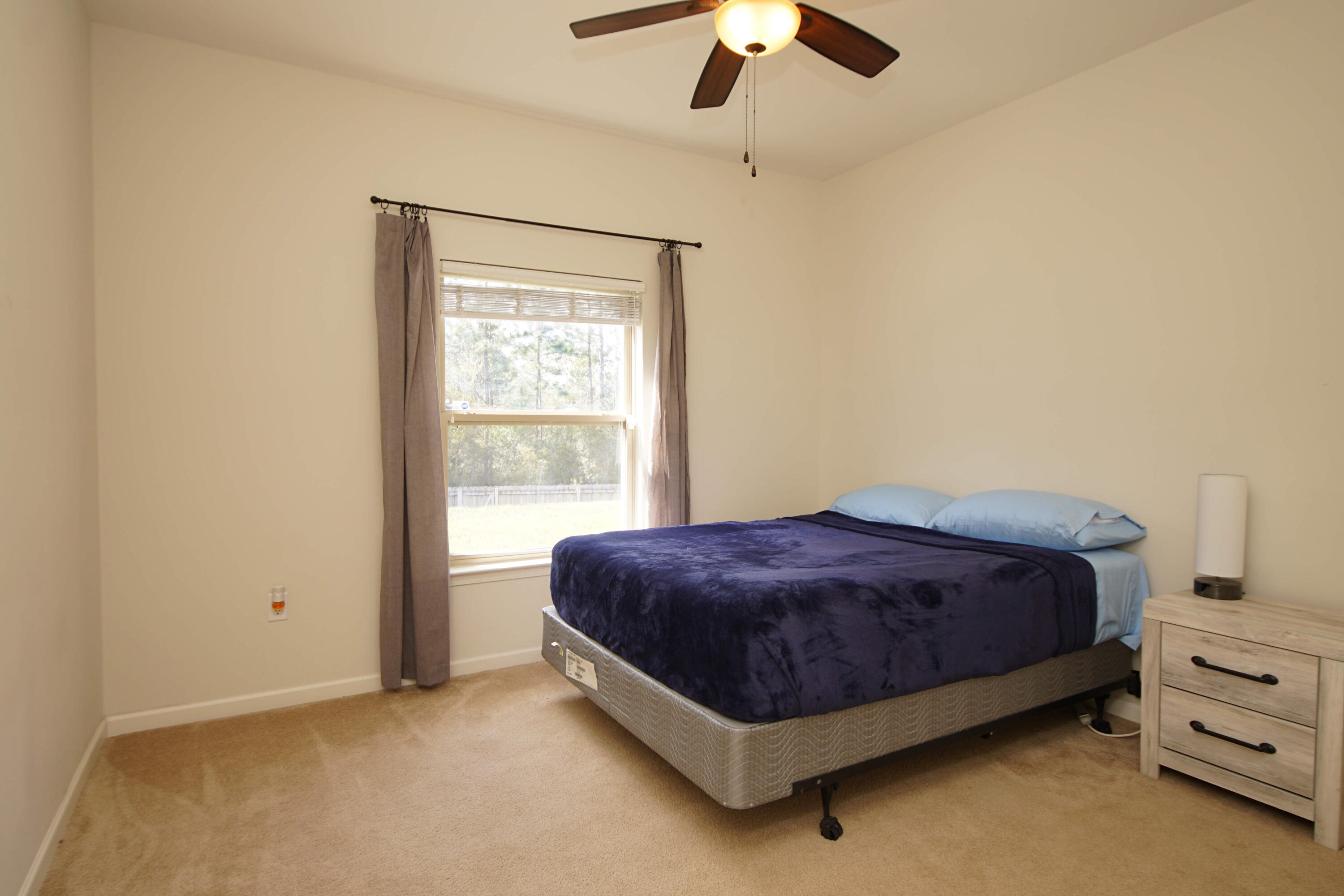 SHADOW PINES - Residential Lease