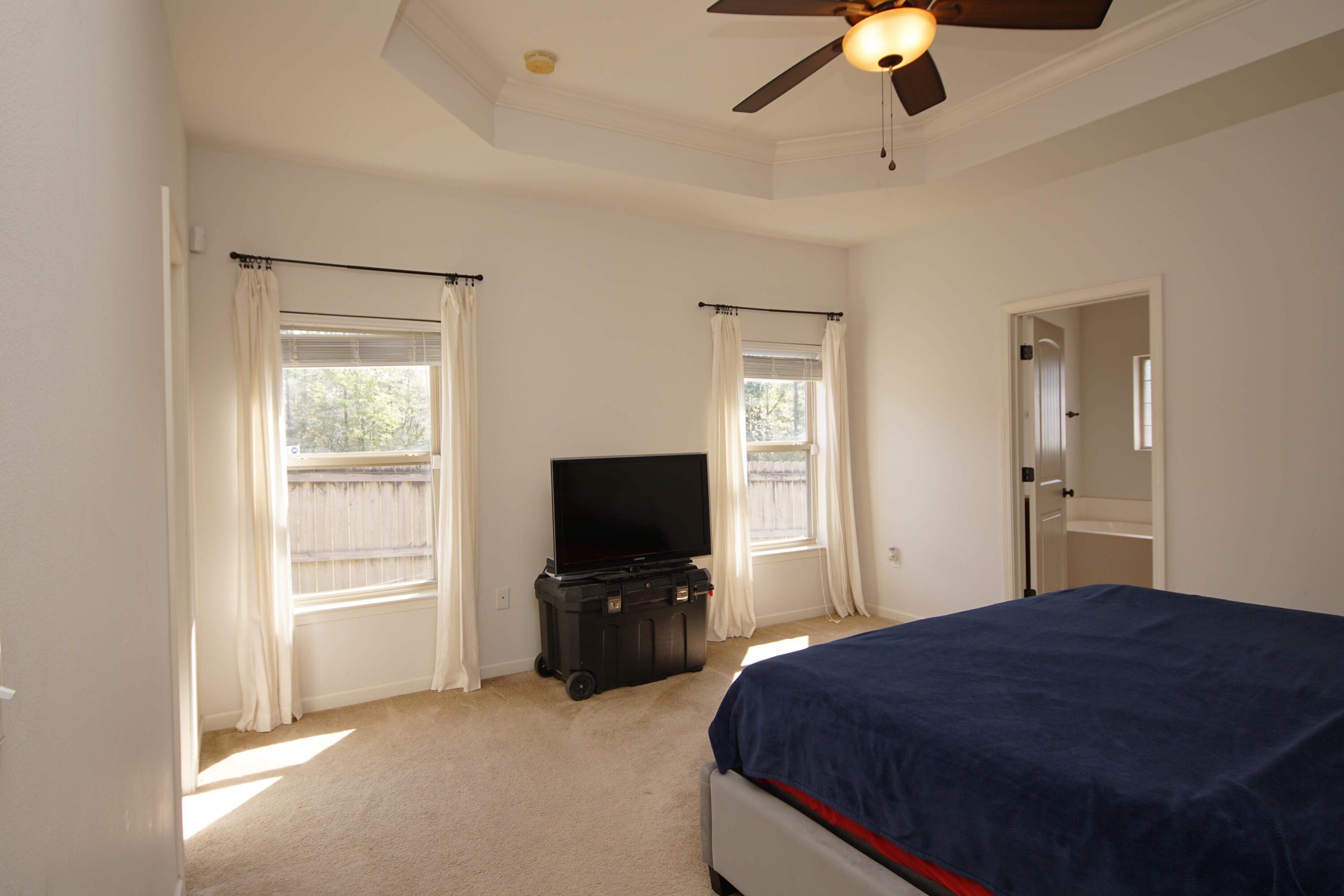 SHADOW PINES - Residential Lease