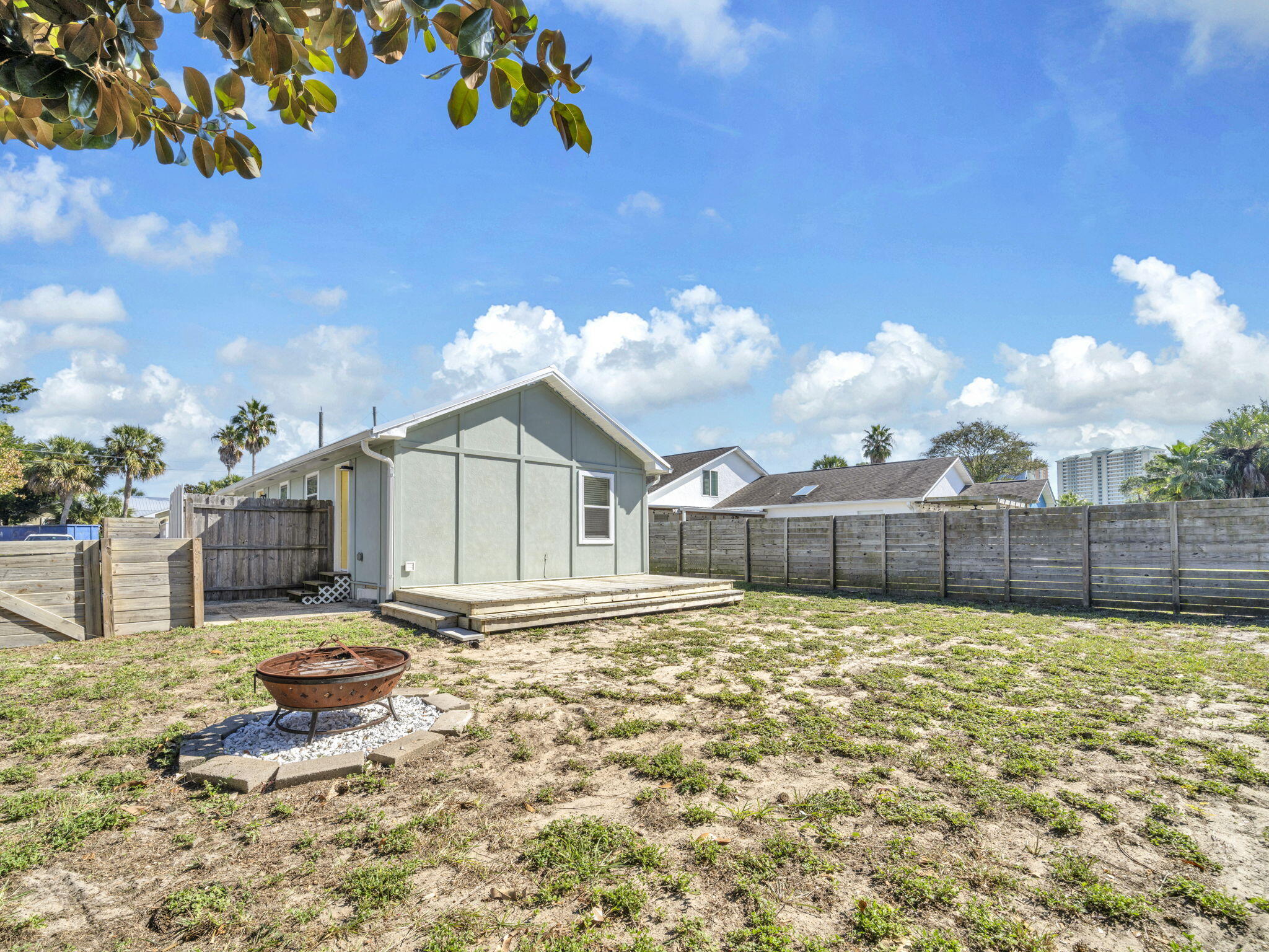 MIRAMAR HEIGHTS - Residential