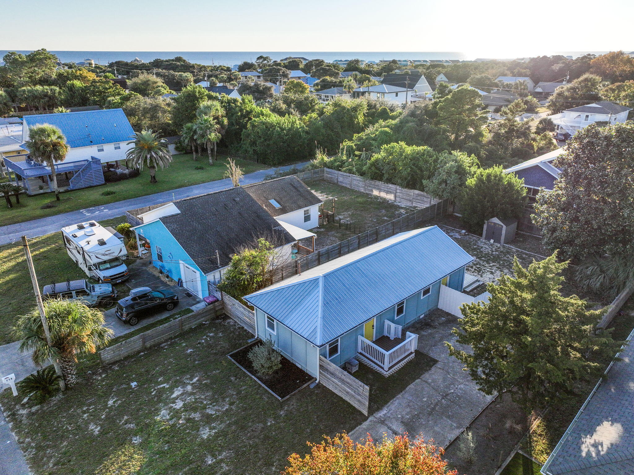 MIRAMAR HEIGHTS - Residential