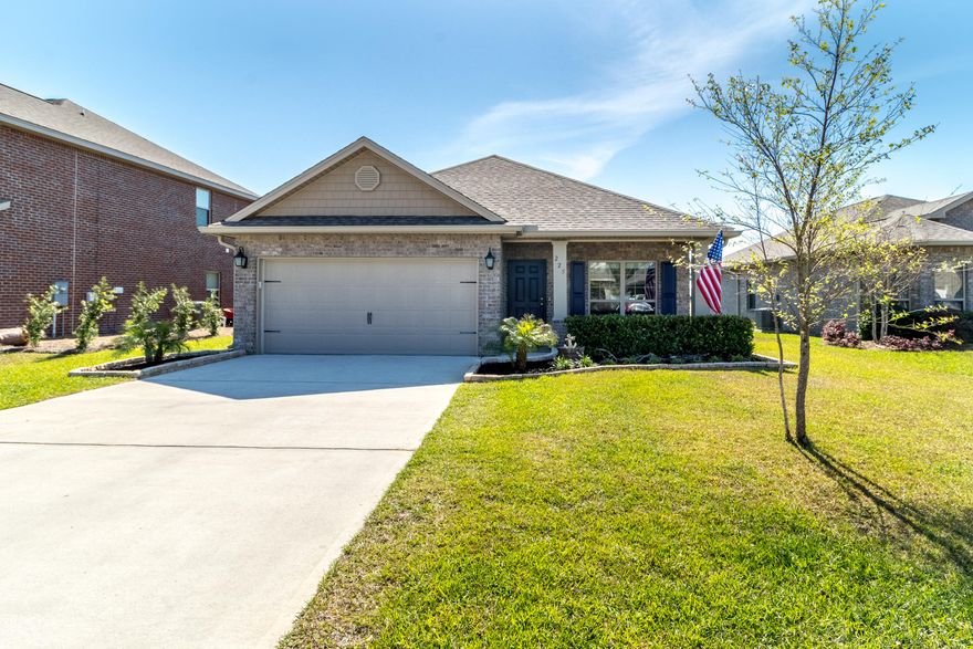 This gorgeous spacious open floor plan featuring 3 bedrooms, 2 baths, + flex room that can be used as an office or formal dining area and 2 car garage is located in the highly desirable neighborhood of Driftwood Estates. This home is situated on a large lot up against a big pond creating a perfect blend of indoor and outdoor living. This highly upgraded home offers porcelain wood look tile floors in the main areas of the home, light granite countertops, stunning white cabinets, elegant tray ceilings in the master bedroom, vaulted ceilings in the living room, stainless steel appliances, under cabinet led lighting, tile shower in the master bathroom and a separate soaking tub. The back covered patio is screened in offering a great place to entertain or relax with nature.