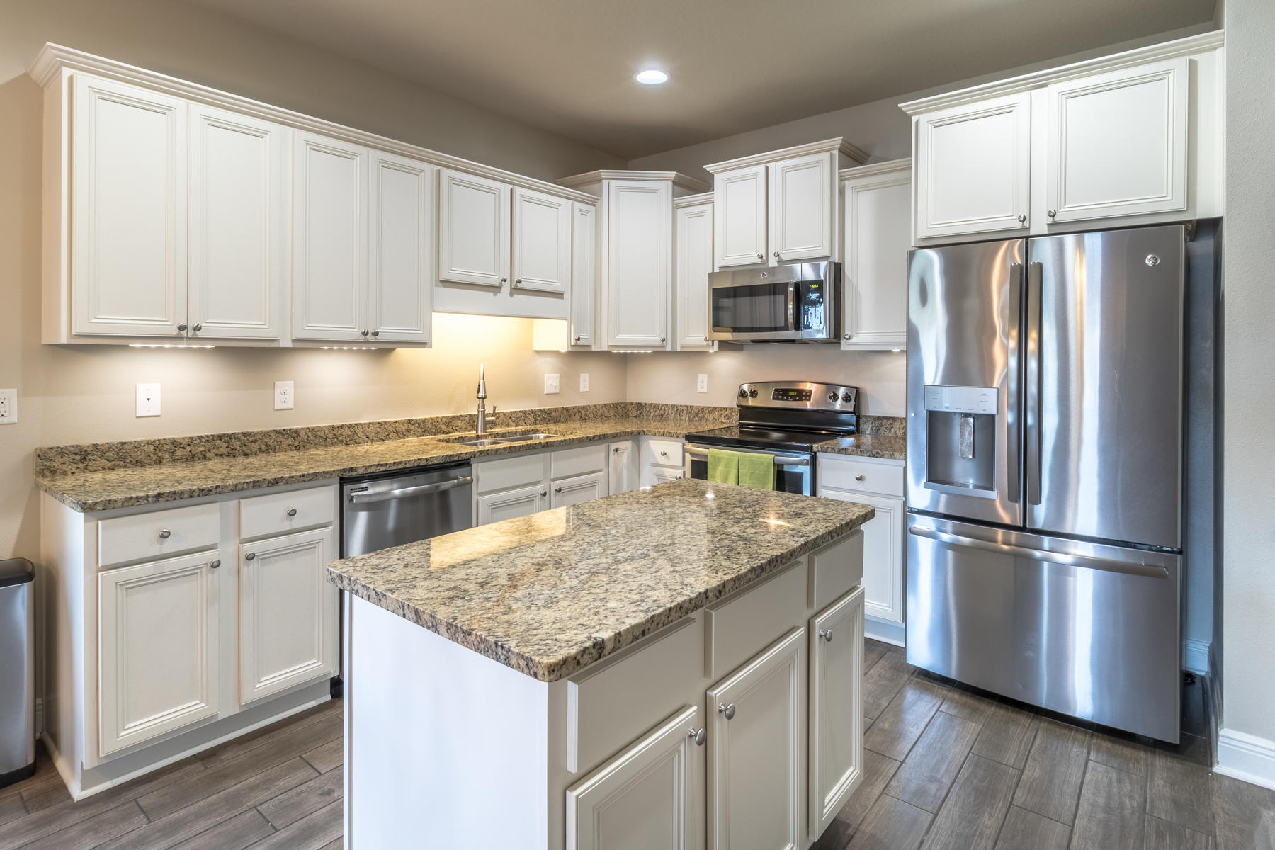 DRIFTWOOD ESTATES - Residential