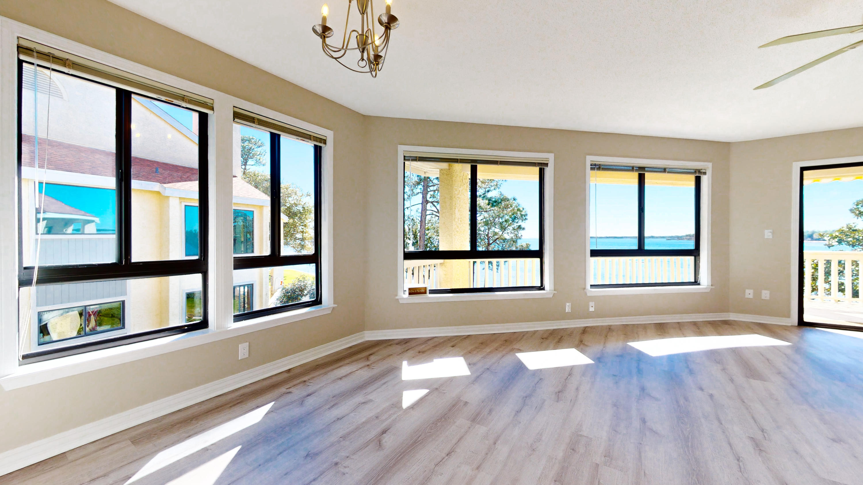 BAYSIDE VILLAS CONDO - Residential