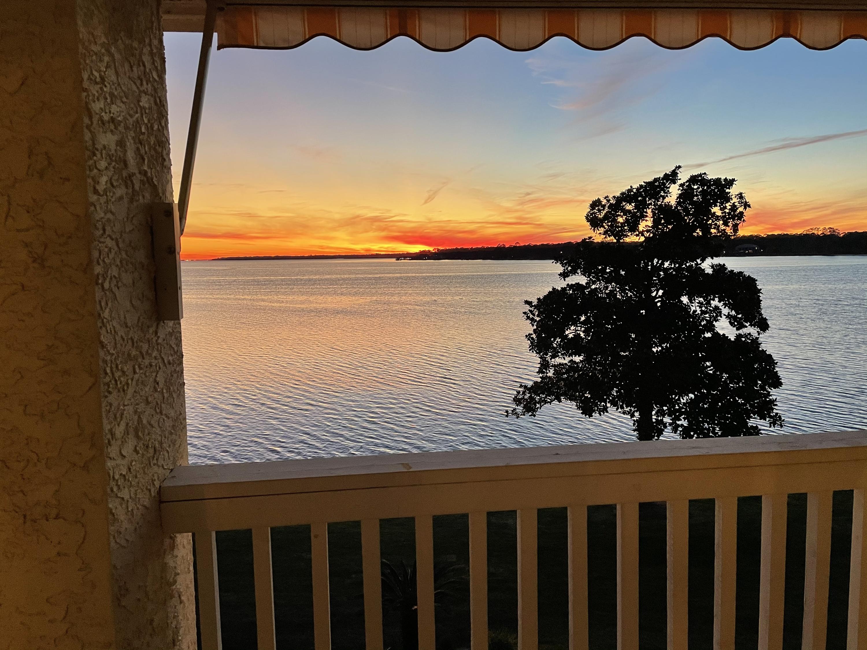 BAYSIDE VILLAS CONDO - Residential