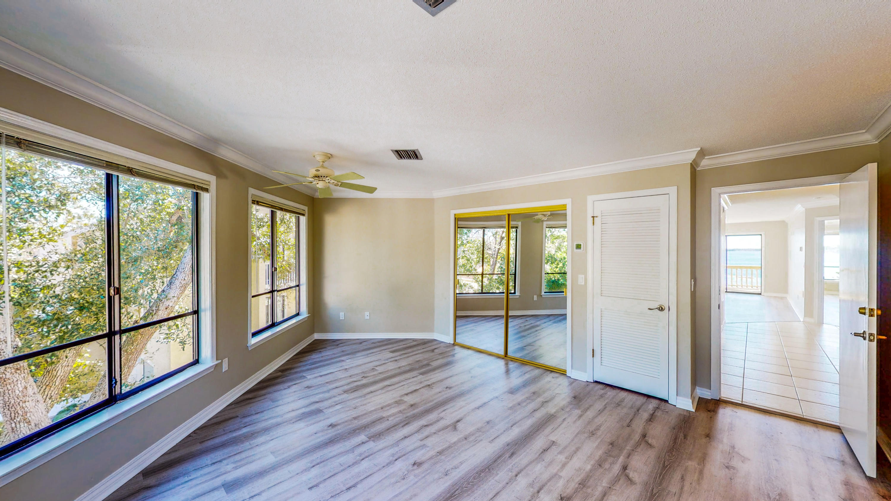 BAYSIDE VILLAS CONDO - Residential