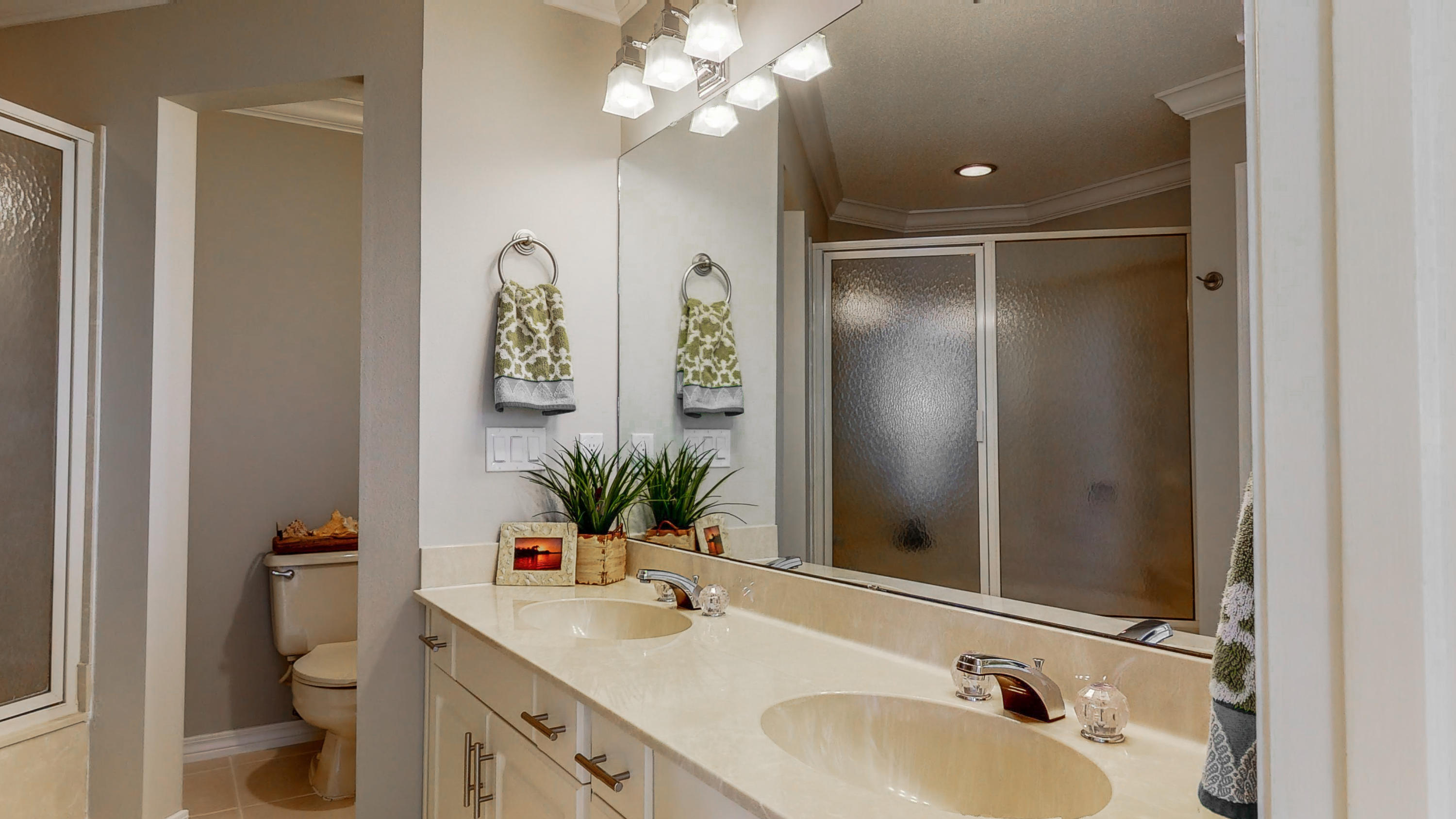 BAYSIDE VILLAS CONDO - Residential