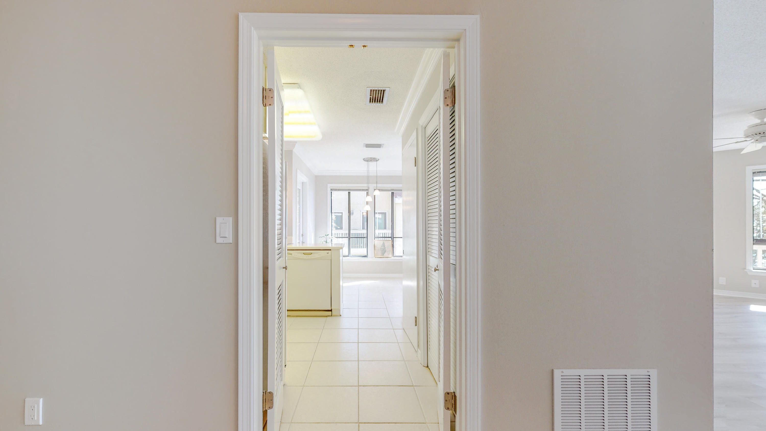 BAYSIDE VILLAS CONDO - Residential