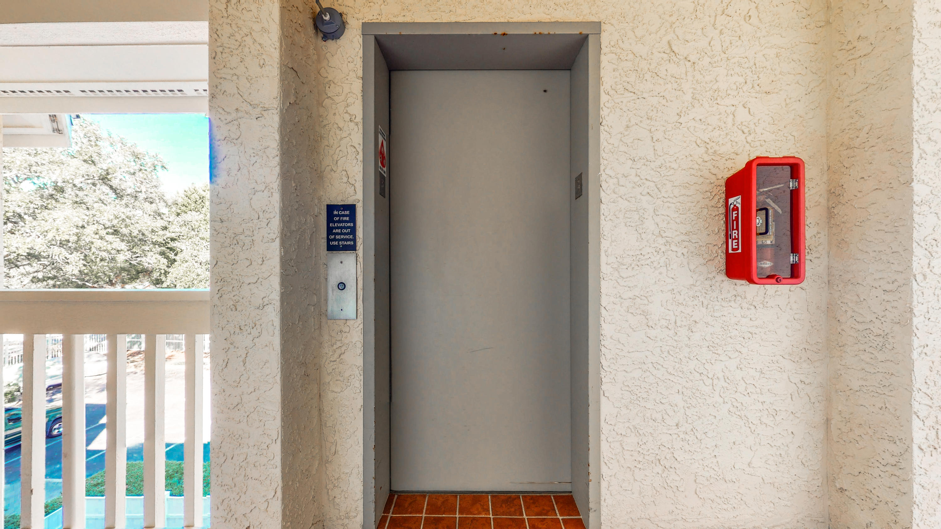 BAYSIDE VILLAS CONDO - Residential