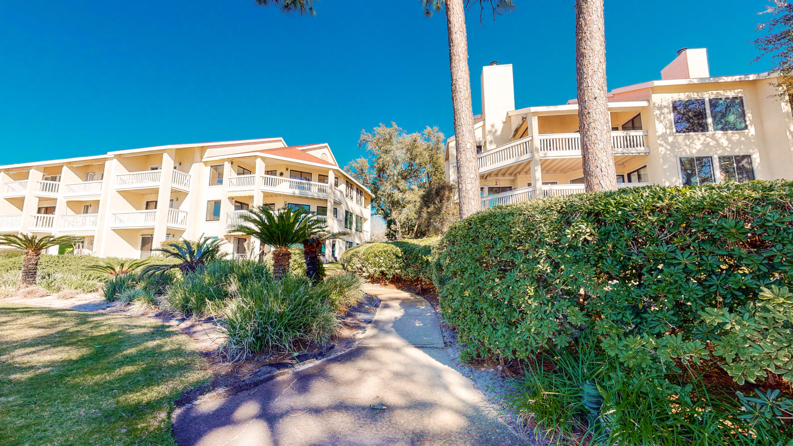 BAYSIDE VILLAS CONDO - Residential