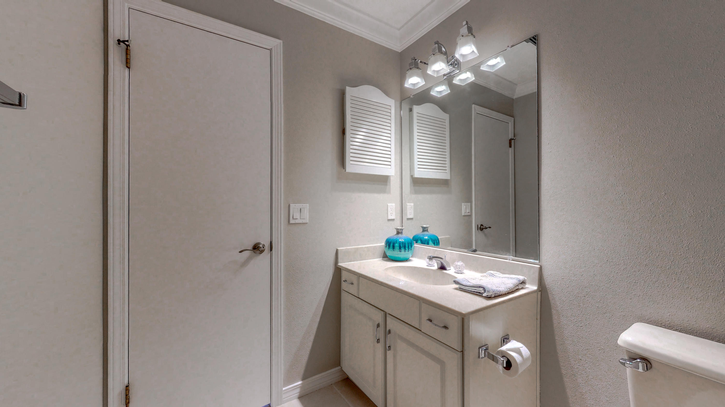 BAYSIDE VILLAS CONDO - Residential