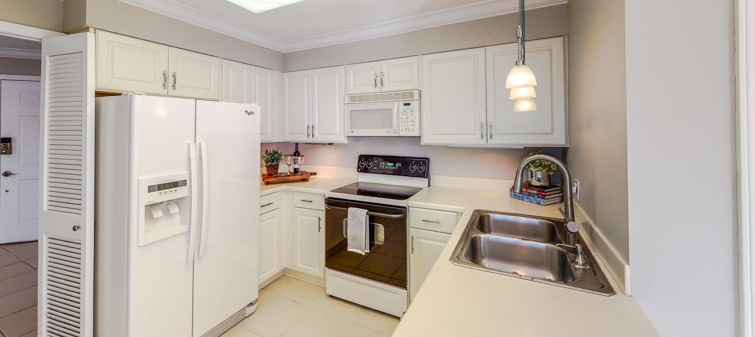 BAYSIDE VILLAS CONDO - Residential