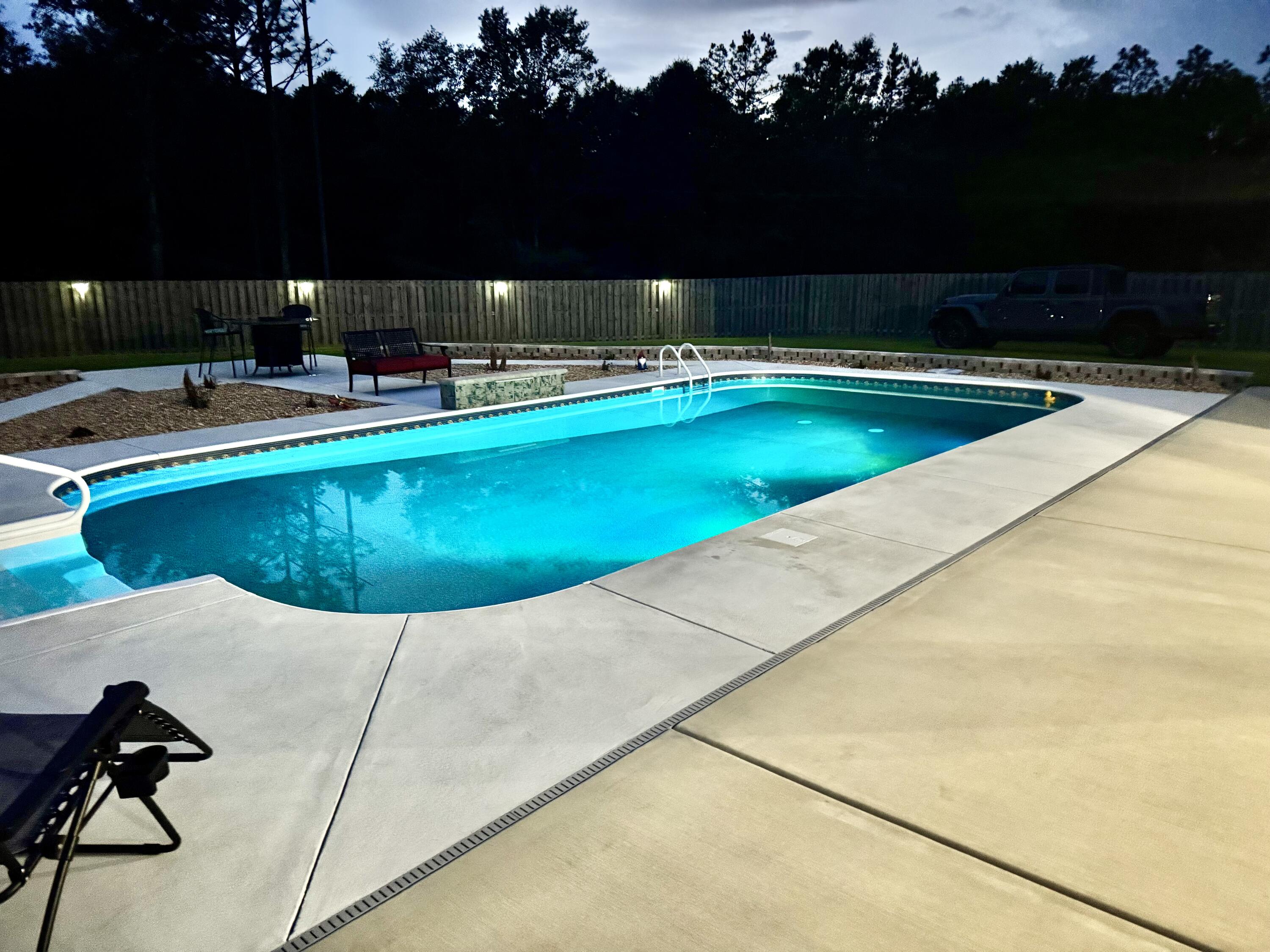 HILLWOOD ESTATES - Residential