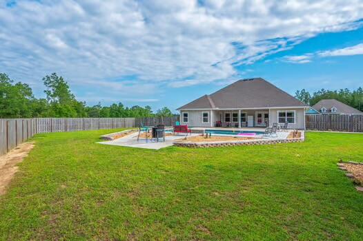 HILLWOOD ESTATES - Residential