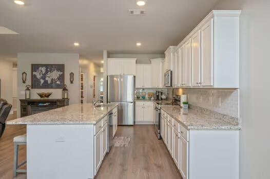 HILLWOOD ESTATES - Residential