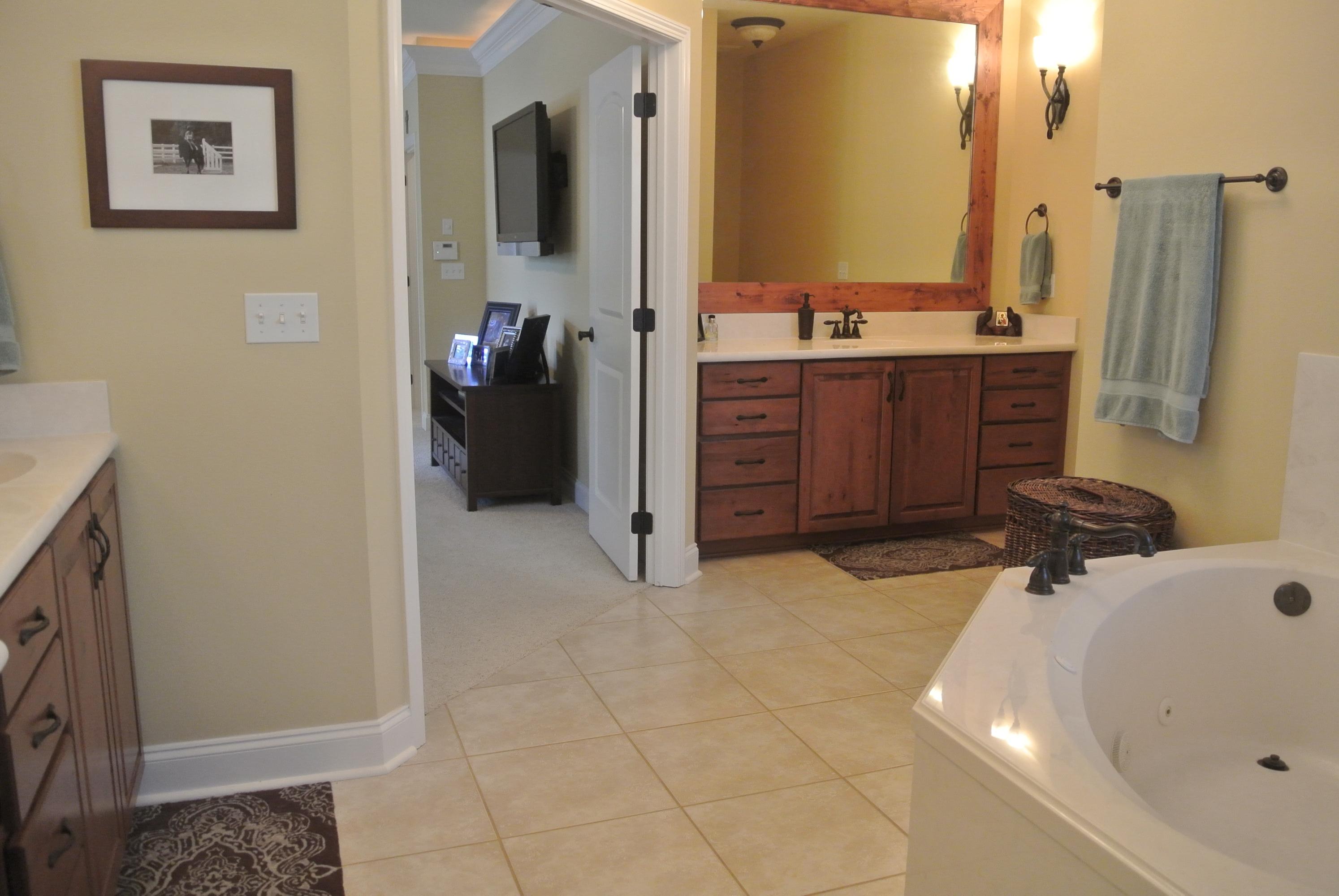 Plantation Oaks of Mary Esther - Residential