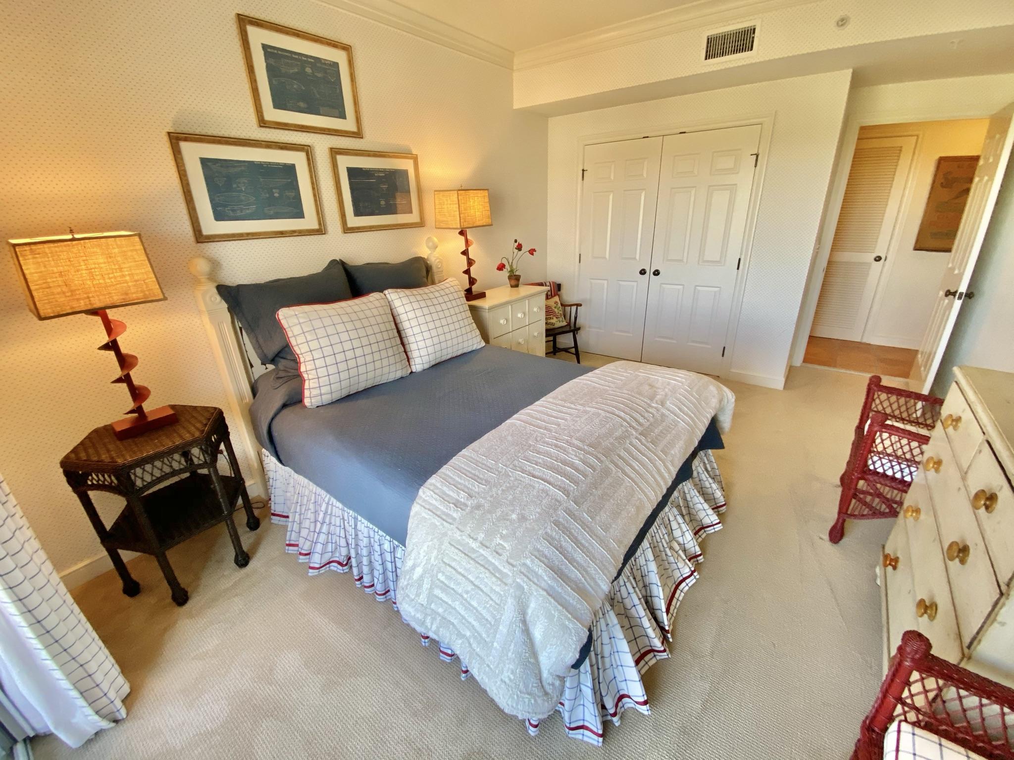 SOUTHWINDS III - Residential