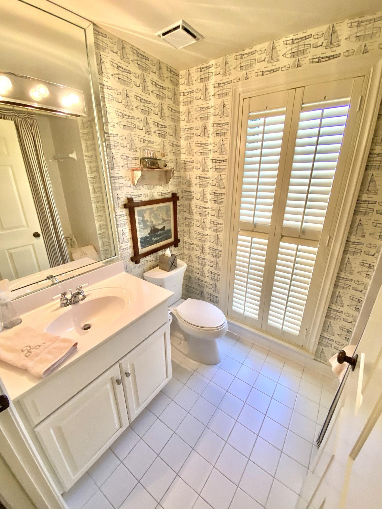 SOUTHWINDS III - Residential